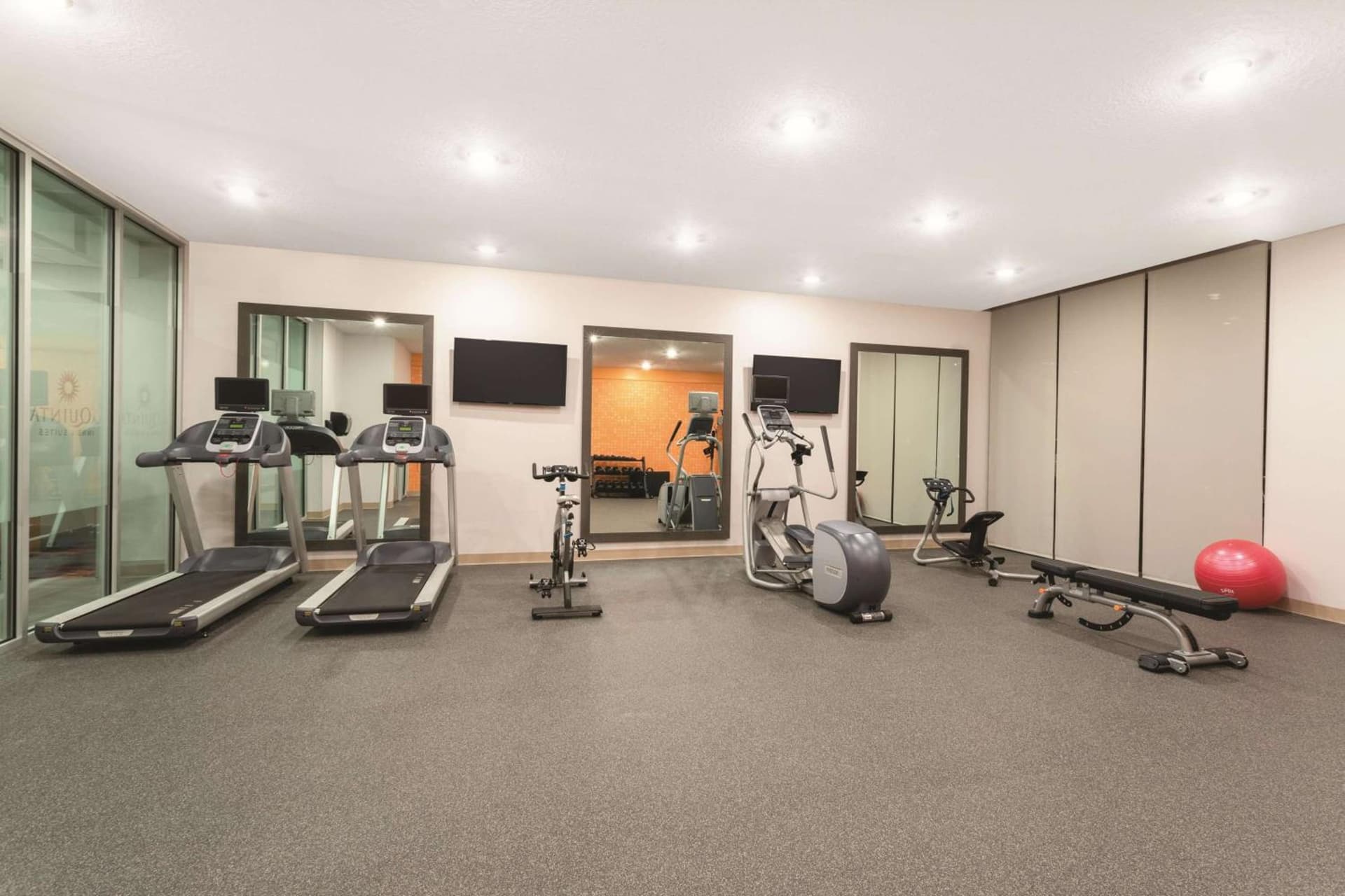 La Quinta by Wyndham South Jordan gallery photo in South Jordan, UT — image 27