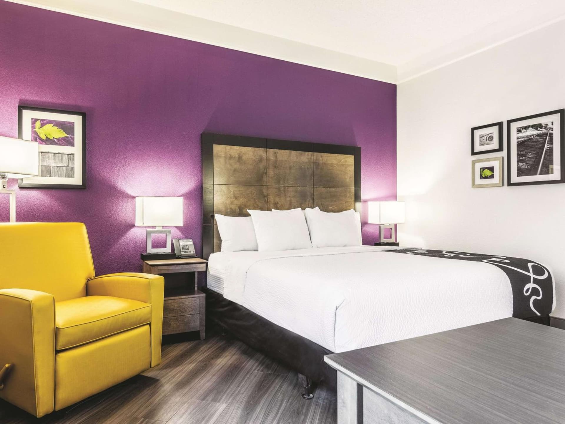 La Quinta Inn & Suites by Wyndham Shreveport Airport gallery photo in Shreveport, LA — image 39