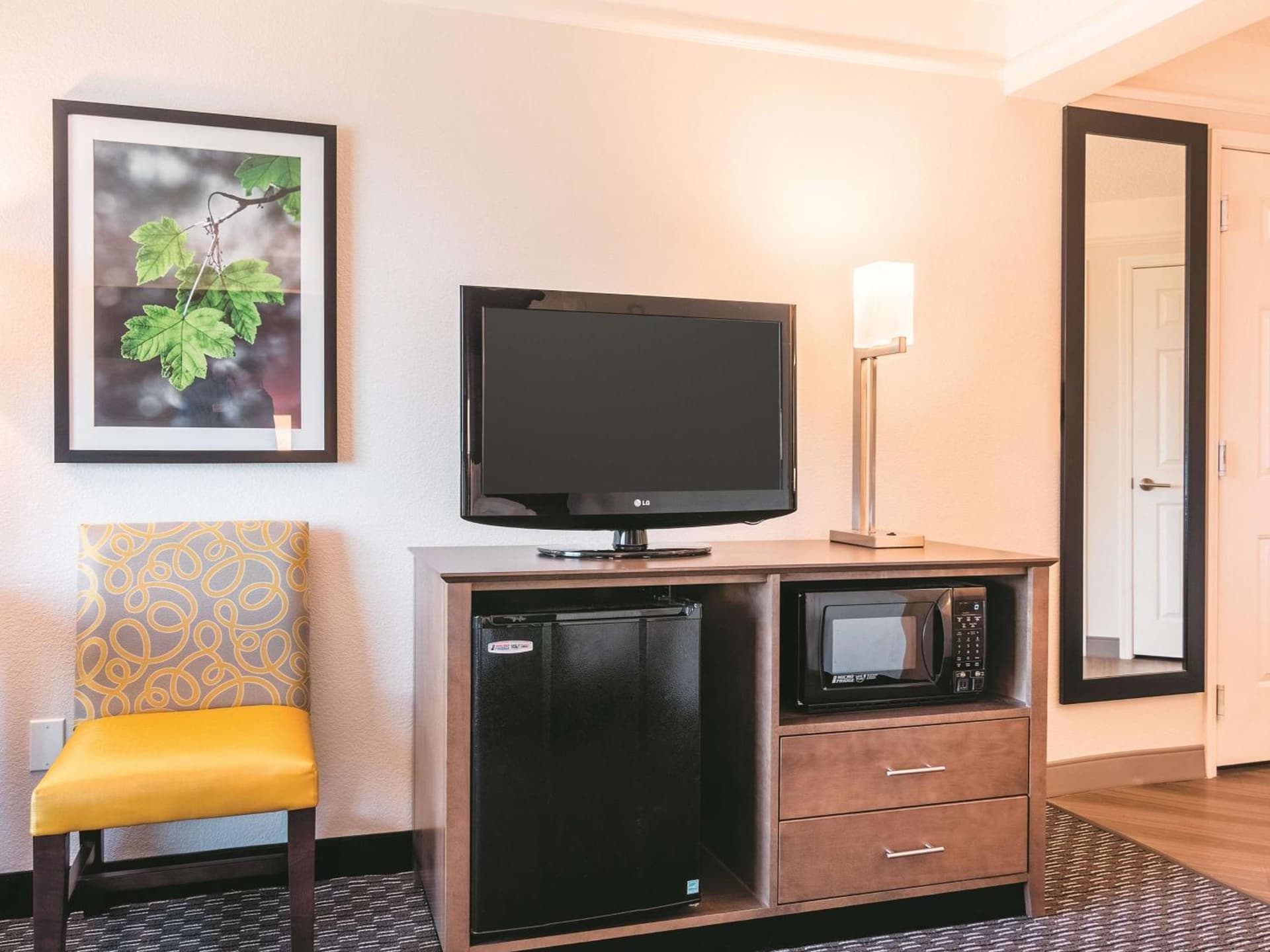 La Quinta Inn & Suites by Wyndham Shreveport Airport gallery photo in Shreveport, LA — image 22