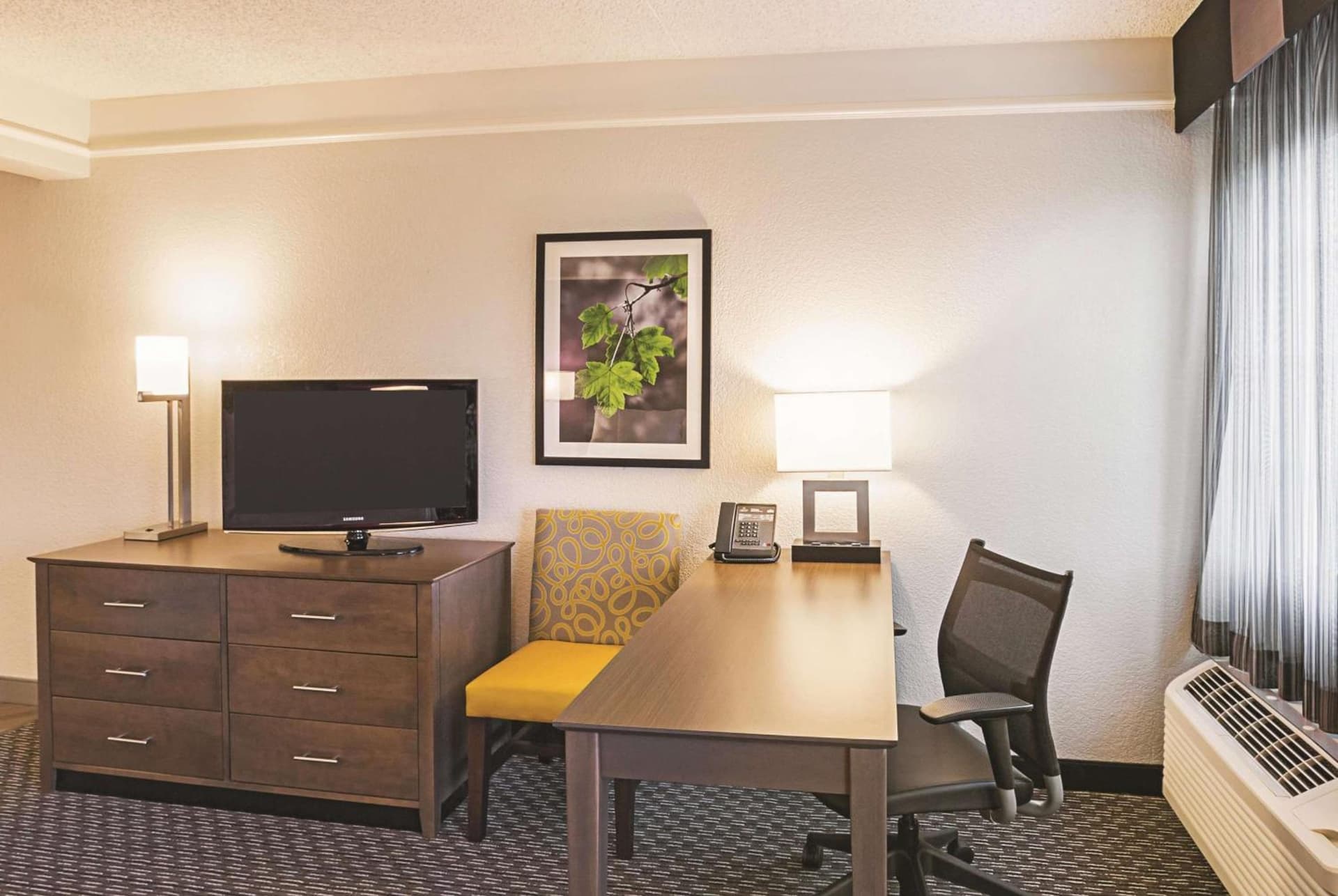 La Quinta by Wyndham Fort Worth North gallery photo in Fort Worth, TX — image 5