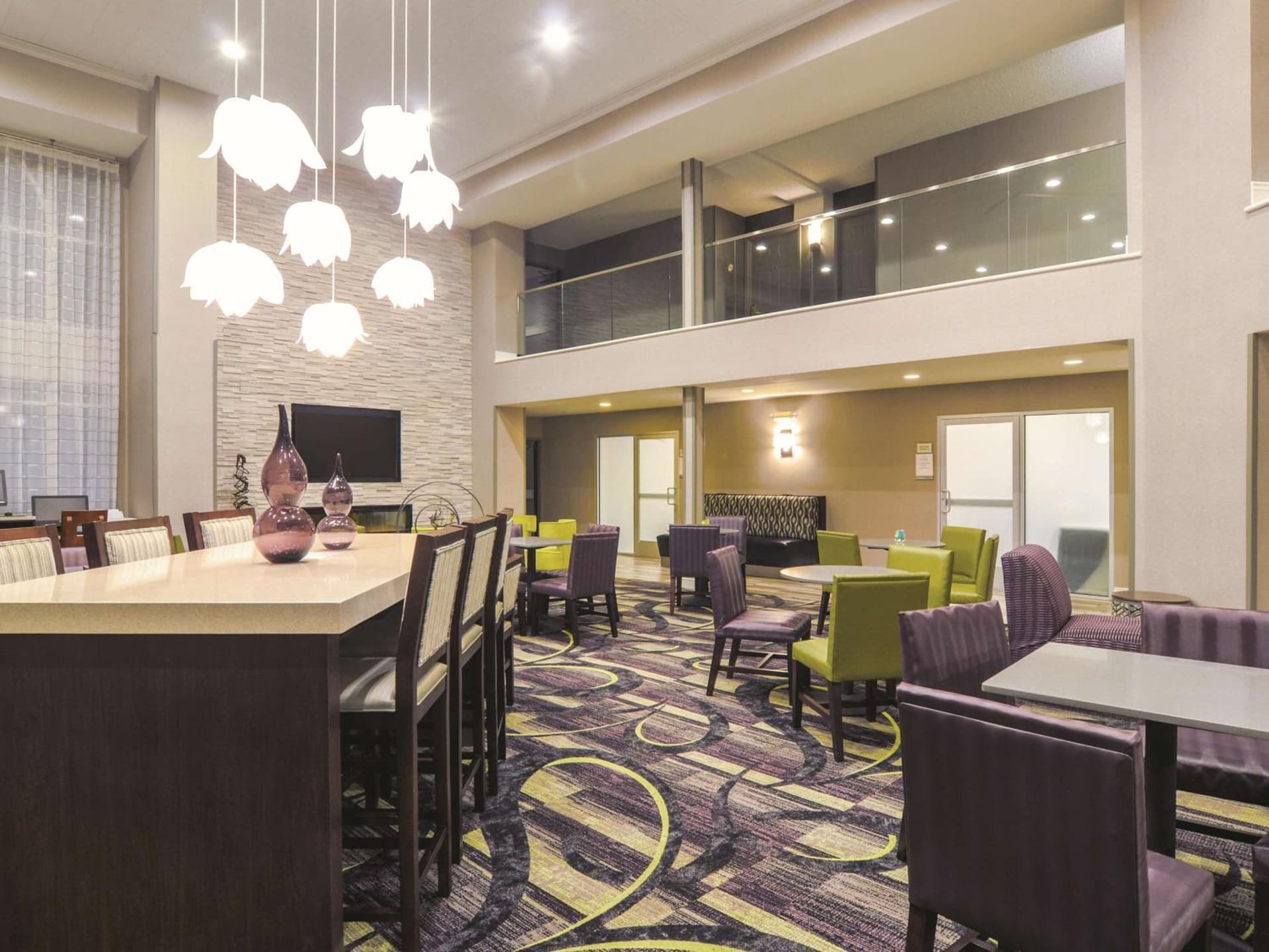 La Quinta Inn & Suites by Wyndham Denver Airport DIA gallery photo in Denver, CO — image 5