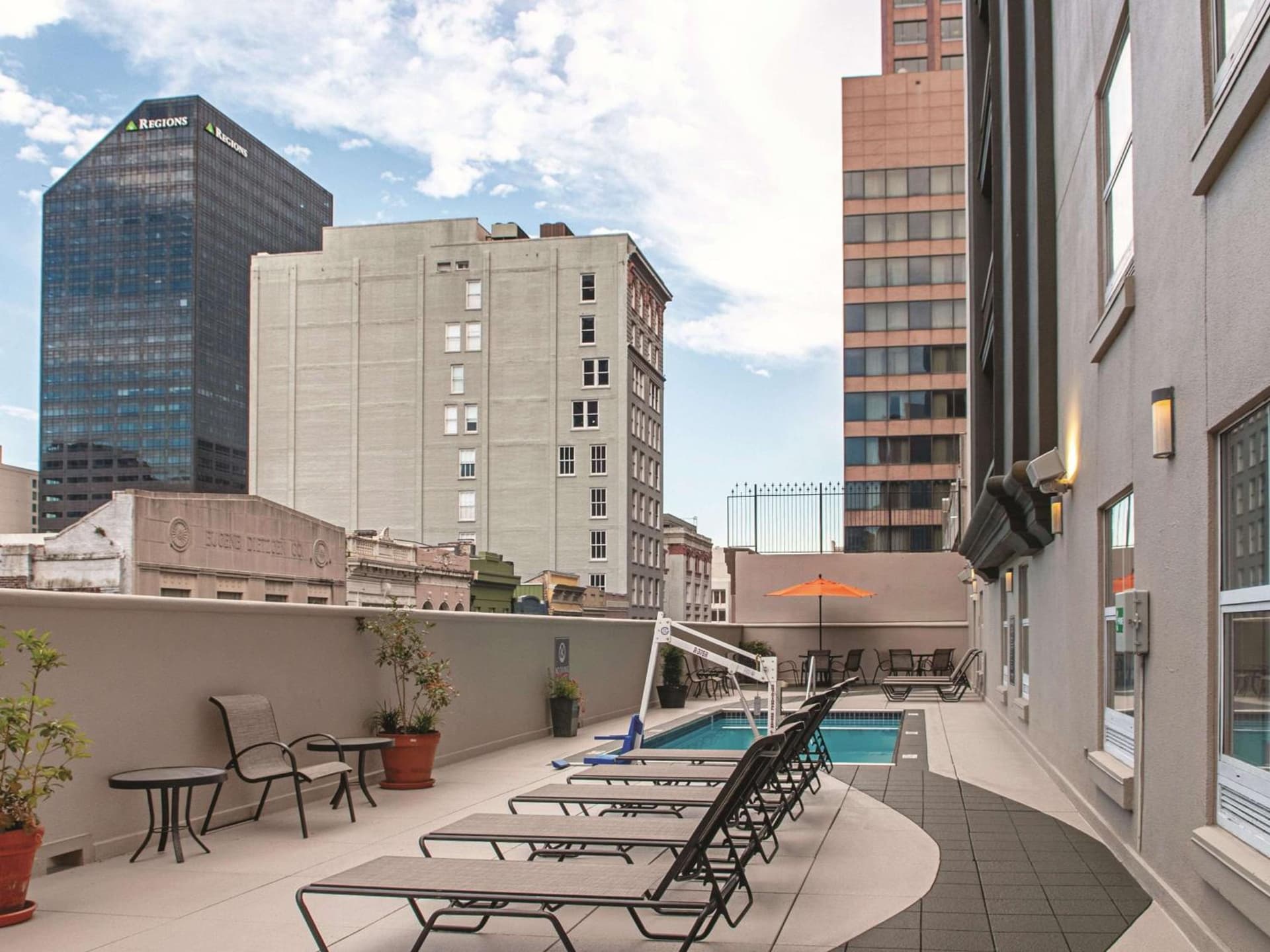 La Quinta Inn & Suites by Wyndham New Orleans Downtown gallery photo in New Orleans, LA — image 61