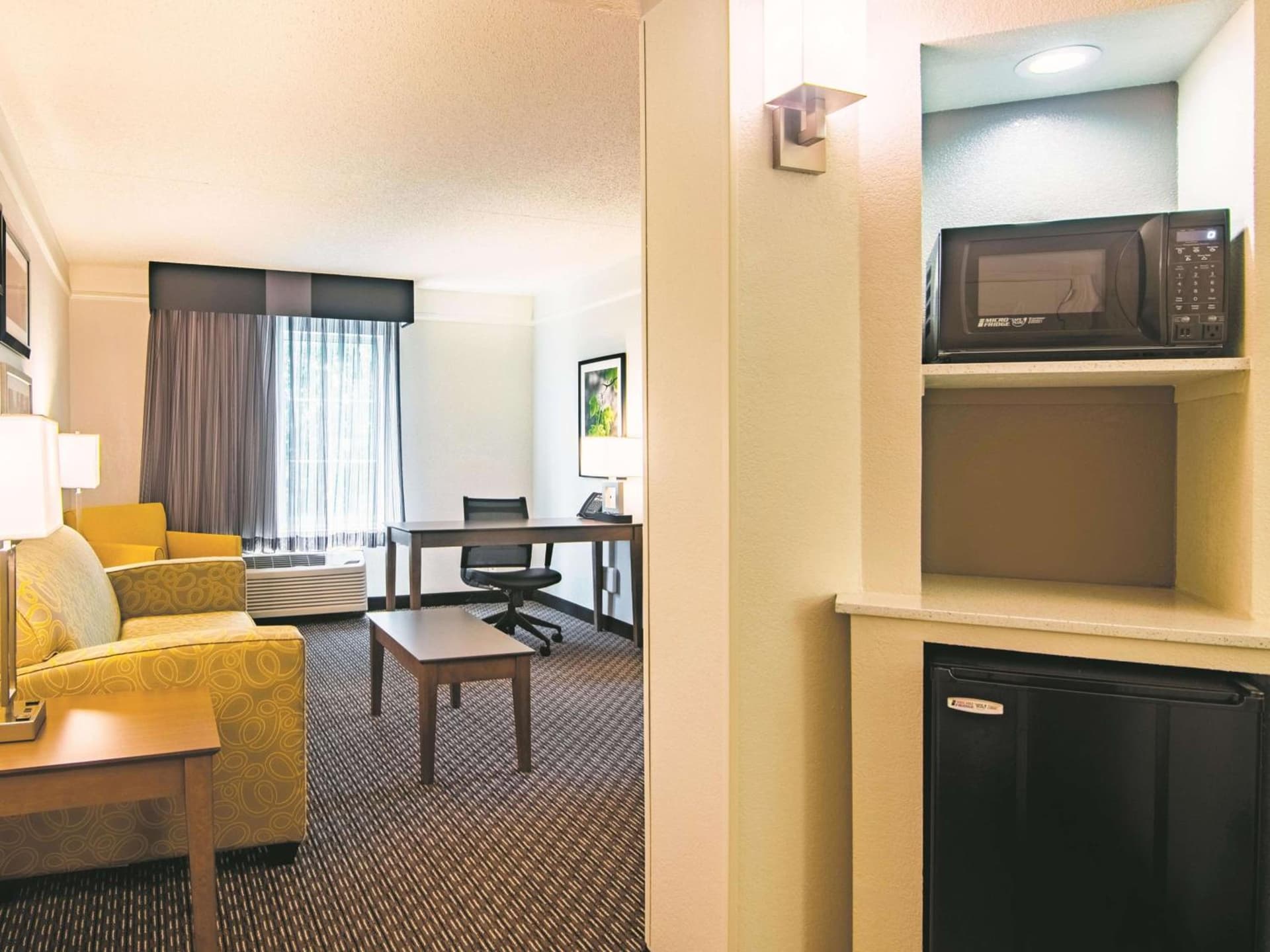 La Quinta by Wyndham Oklahoma City Norman gallery photo in Norman, OK — image 40