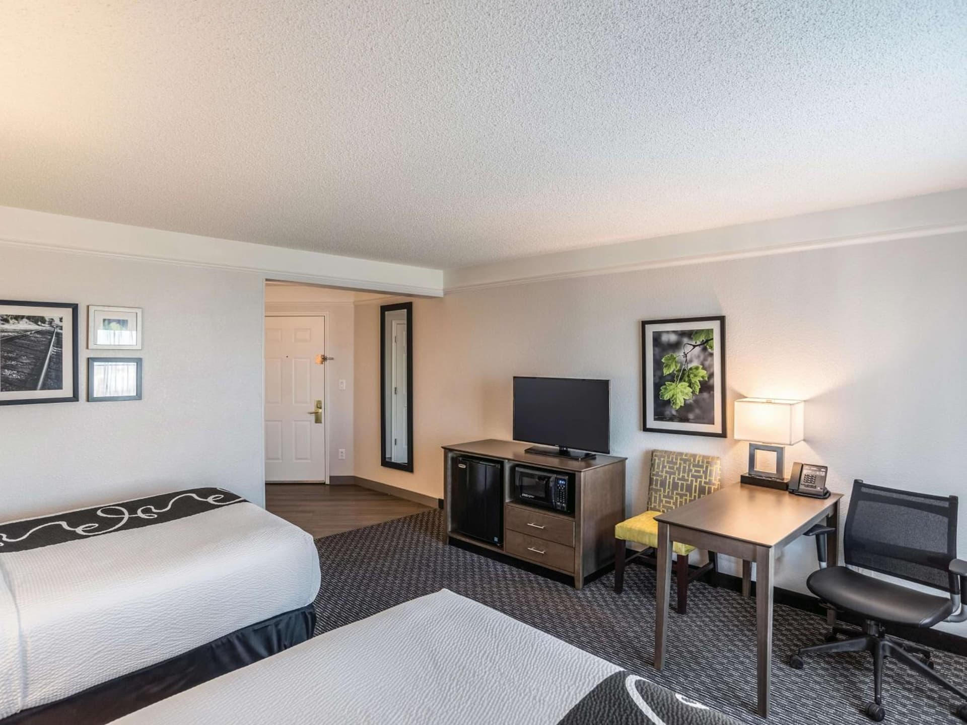 La Quinta by Wyndham Phoenix Chandler gallery photo in Phoenix, AZ — image 9