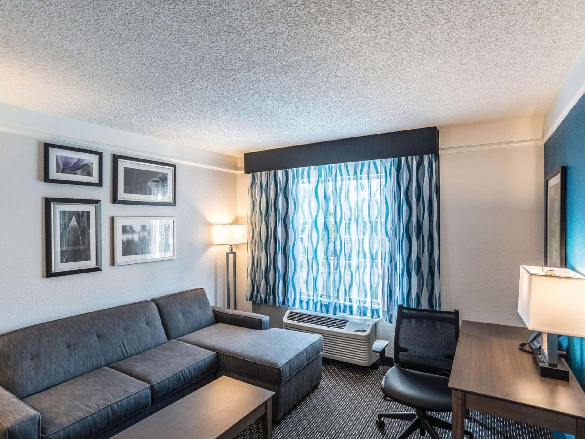 La Quinta by Wyndham Phoenix Chandler gallery photo in Phoenix, AZ — image 38