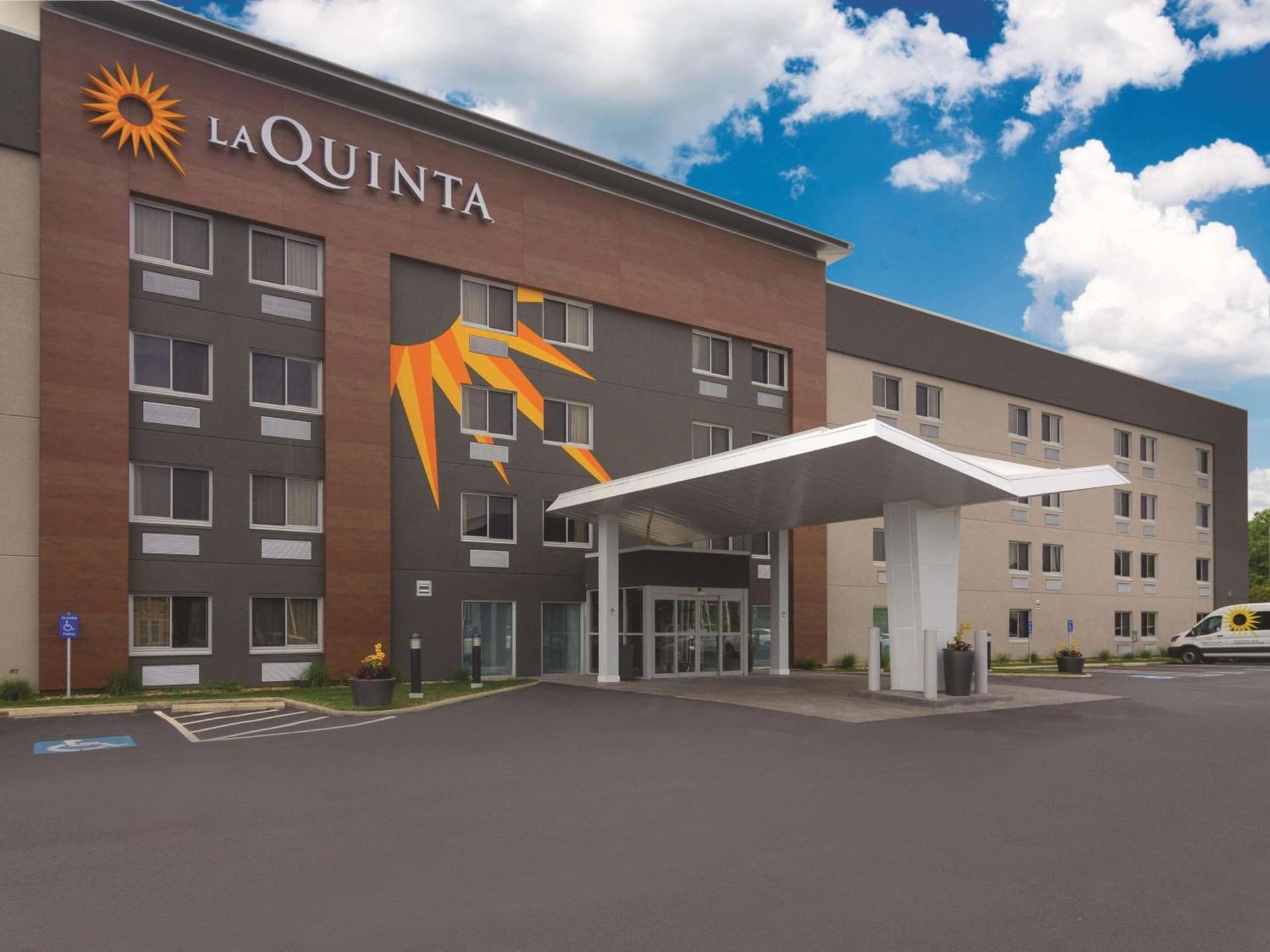 La Quinta Inn & Suites by Wyndham Cleveland - Airport North featured exterior or lobby in Cleveland, OH — similar hotel