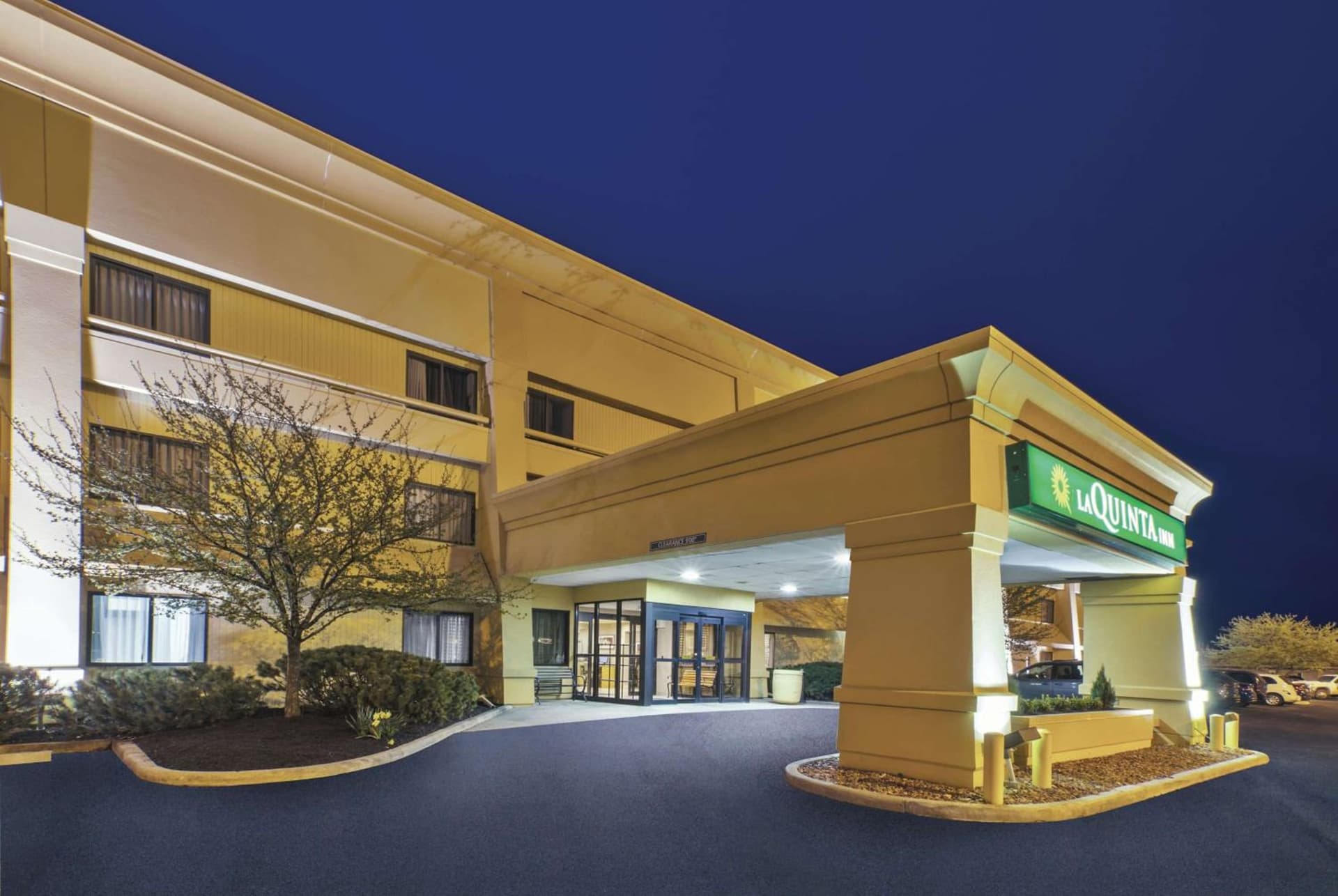 La Quinta Inn by Wyndham Toledo Perrysburg gallery photo in Perrysburg, OH — image 16