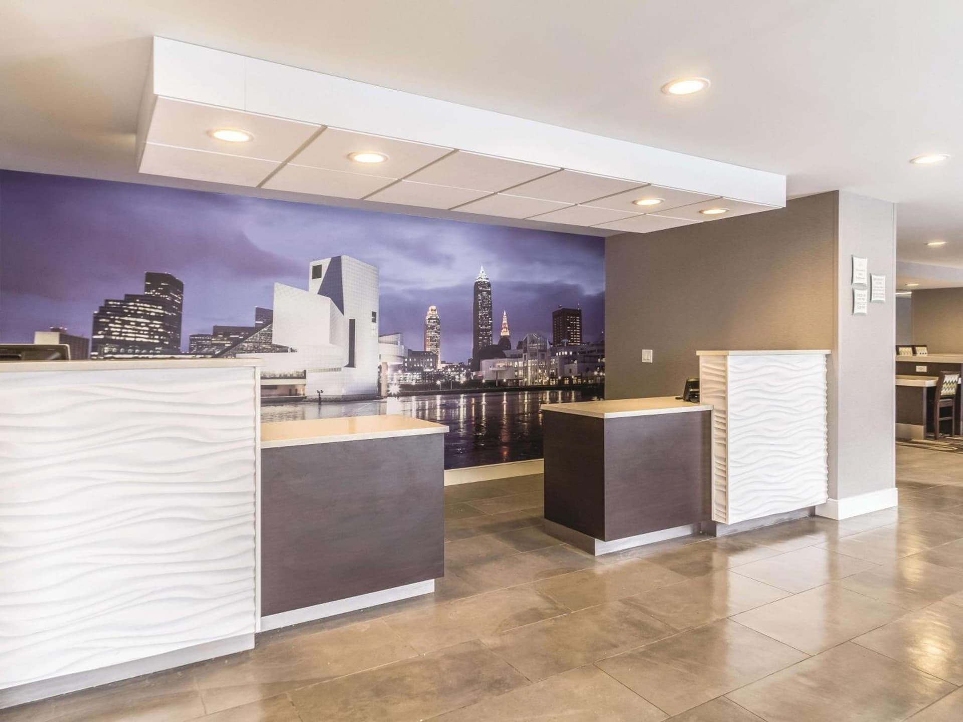 La Quinta Inn & Suites by Wyndham Cleveland - Airport North property views in Cleveland, OH — gallery photo 3