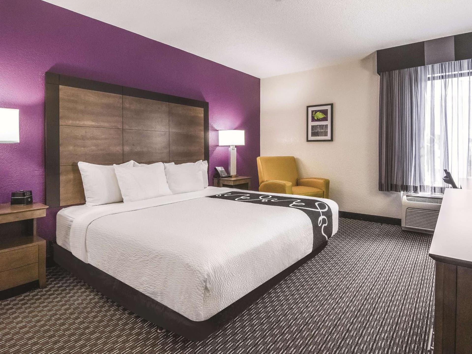 La Quinta Inn & Suites by Wyndham Myrtle Beach - N Kings Hwy gallery photo in Myrtle Beach, SC — image 37