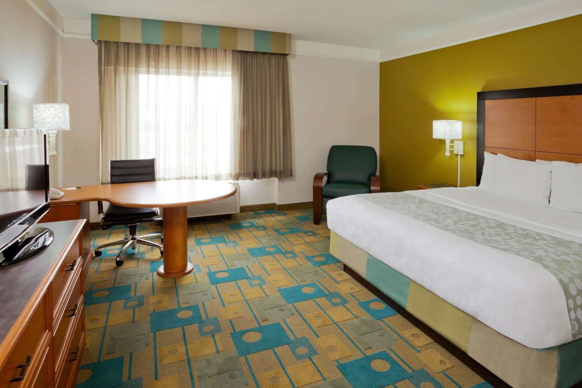La Quinta by Wyndham Salt Lake City Airport gallery photo in Salt Lake City, UT — image 37