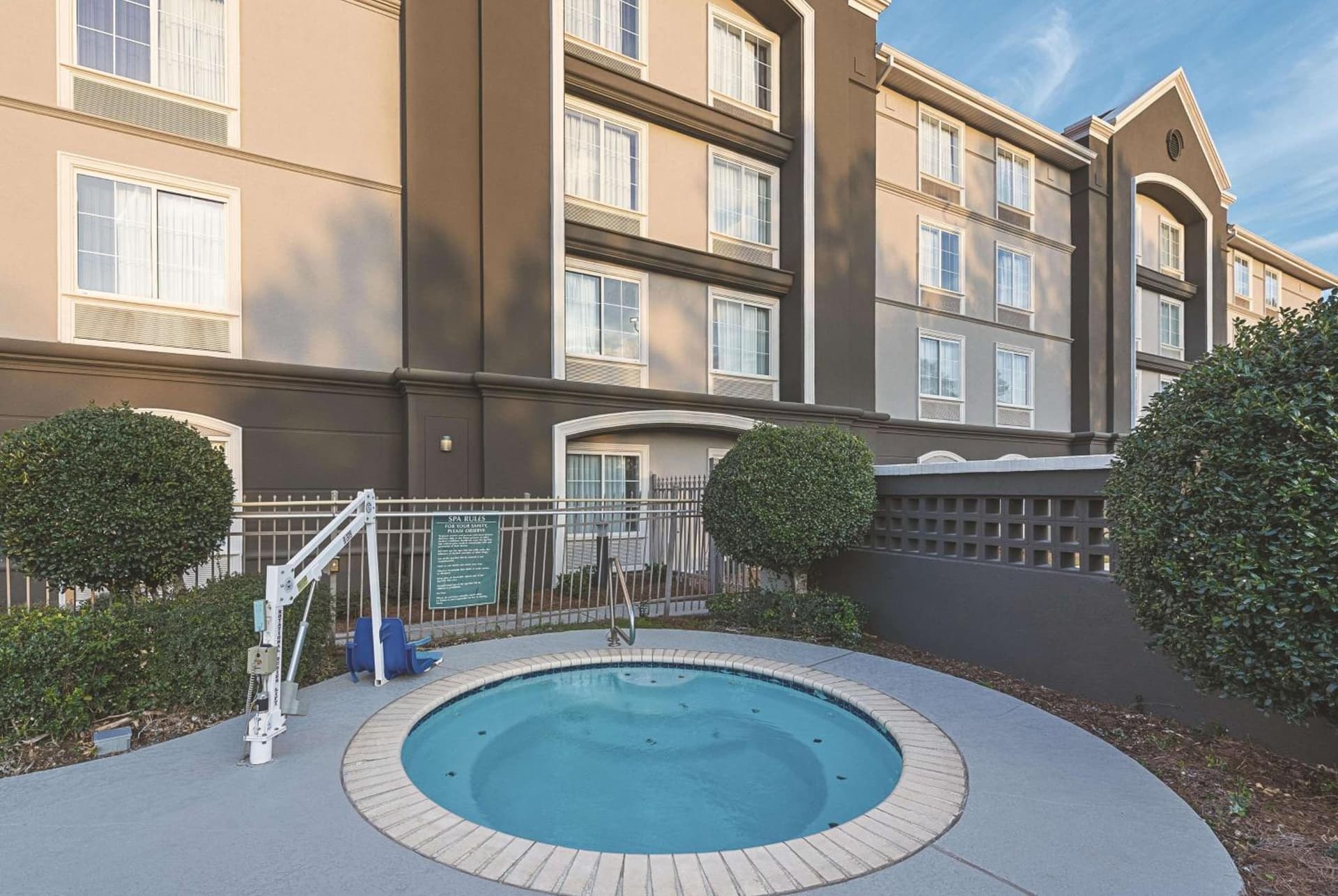 La Quinta Inn & Suites by Wyndham Shreveport Airport gallery photo in Shreveport, LA — image 44