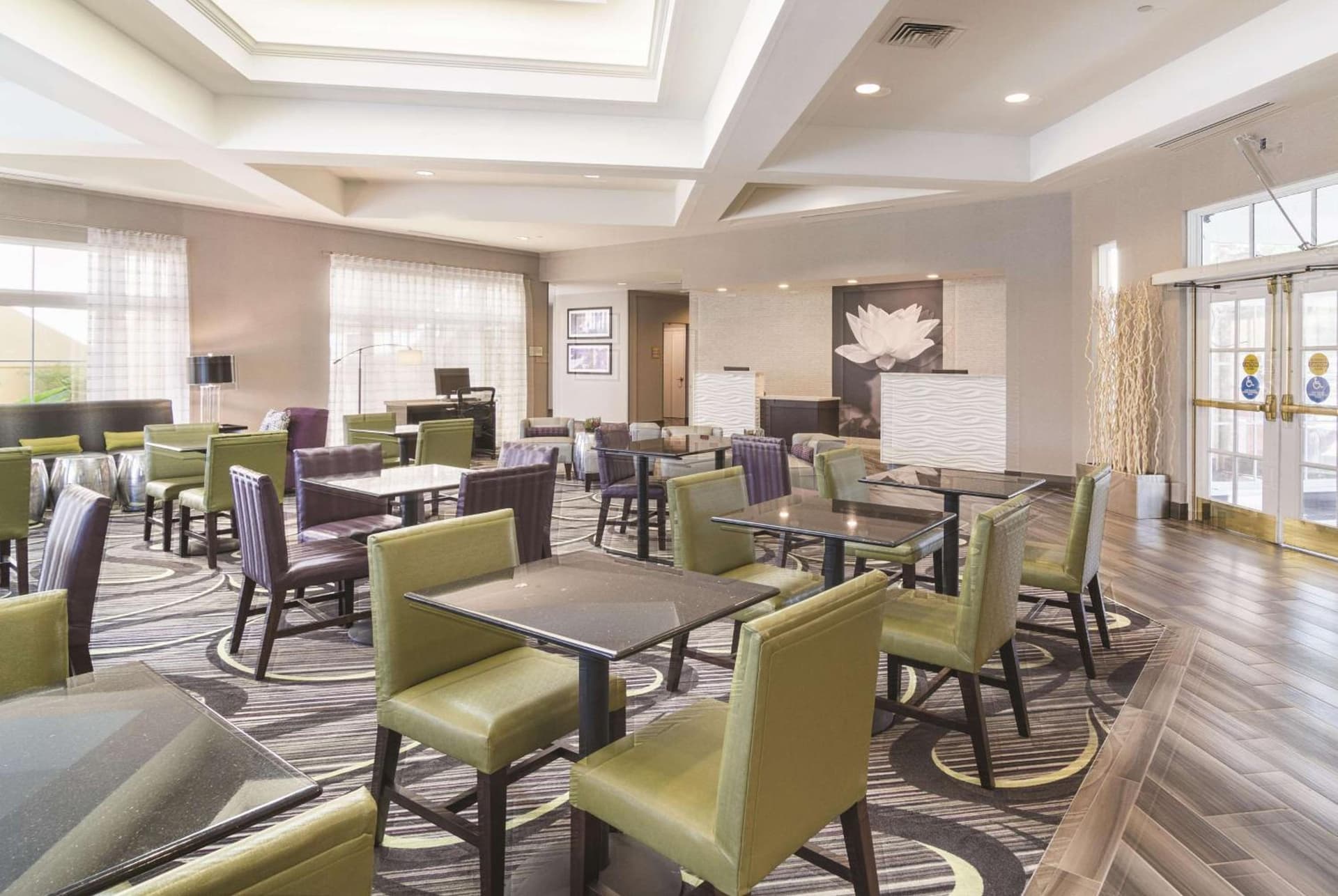 La Quinta by Wyndham Phoenix Mesa West gallery photo in Mesa, AZ — image 30