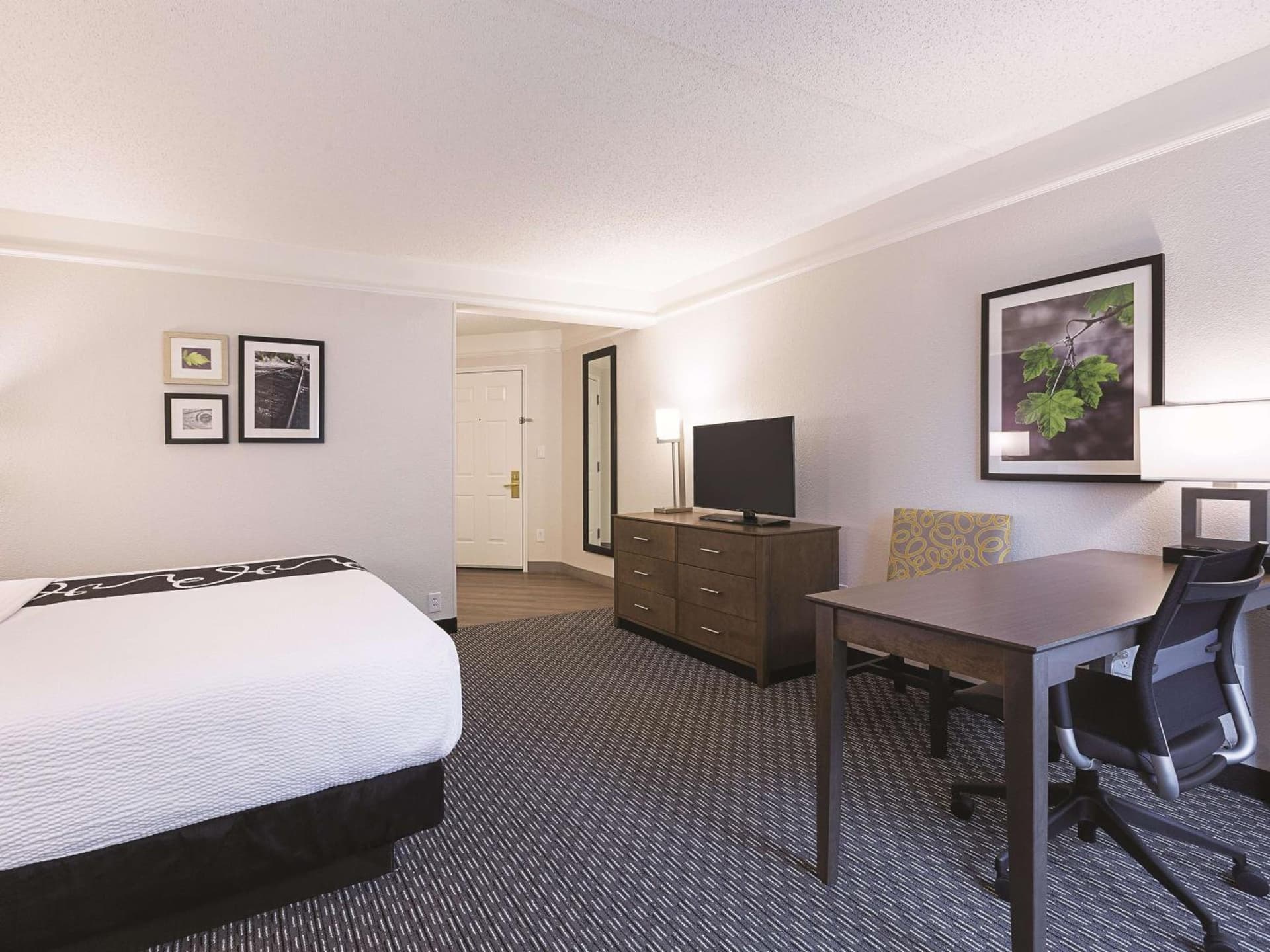 La Quinta by Wyndham Dallas Plano West gallery photo in Plano, TX — image 14
