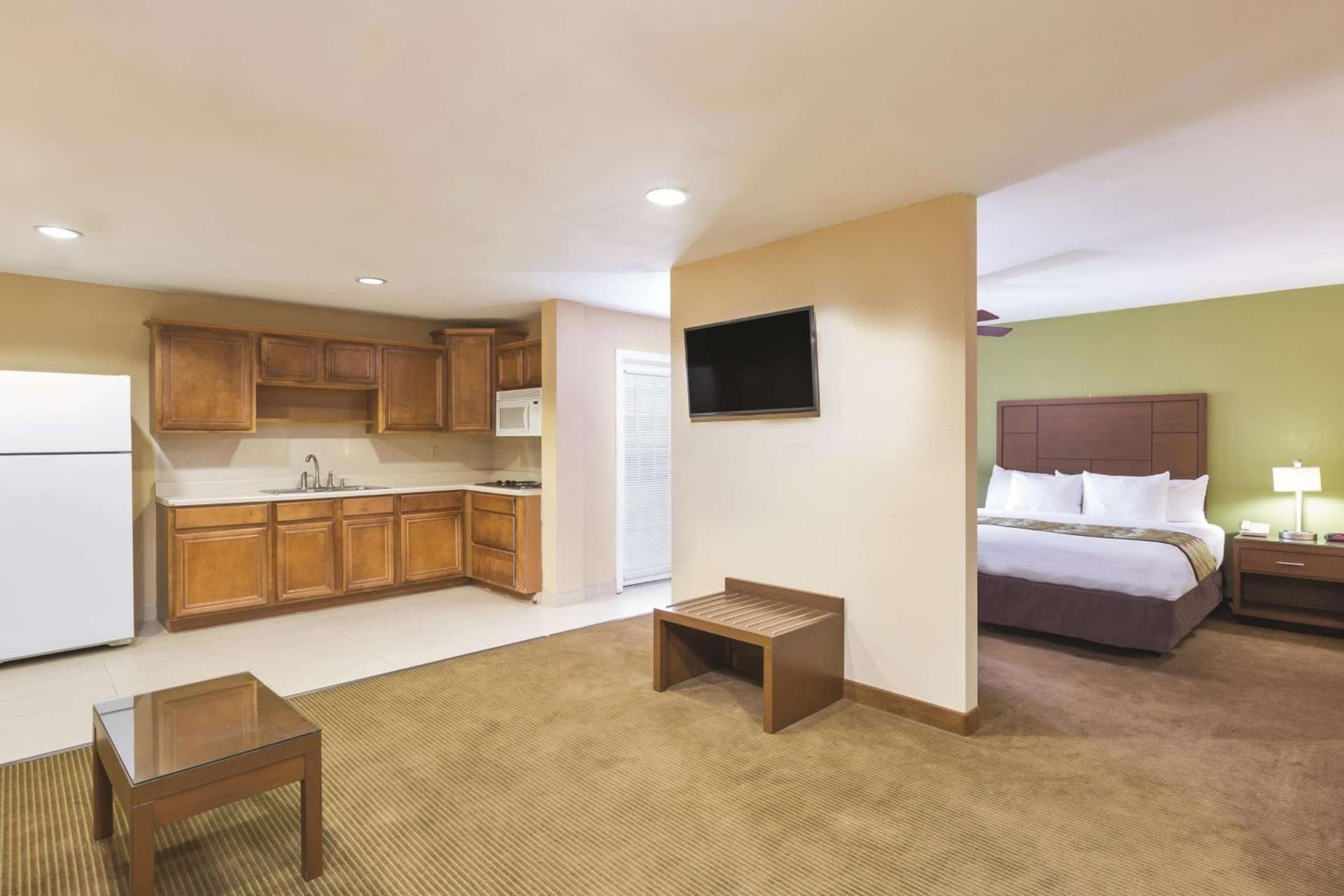 La Quinta Inn by Wyndham Austin North gallery photo in Austin, TX — image 7