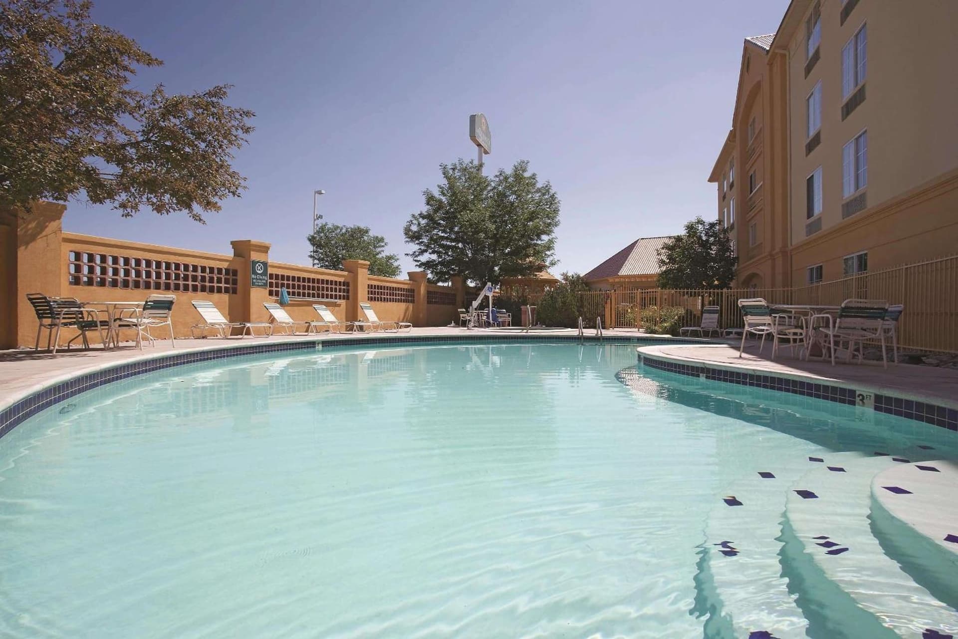 La Quinta by Wyndham Pueblo gallery photo in Pueblo, CO — image 56