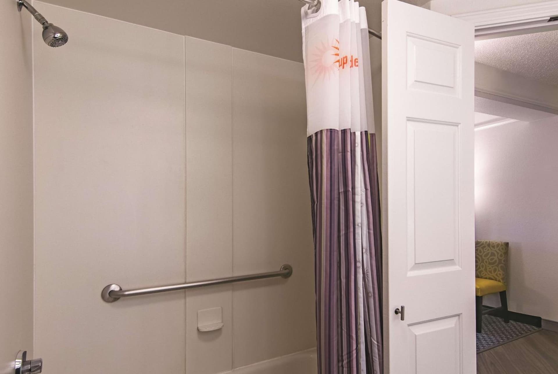 La Quinta by Wyndham Oklahoma City Norman gallery photo in Norman, OK — image 39