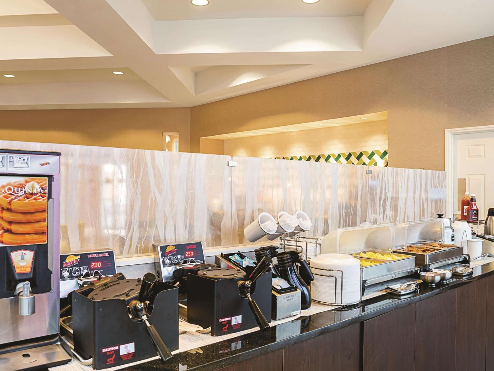 La Quinta by Wyndham Phoenix Chandler gallery photo in Phoenix, AZ — image 17
