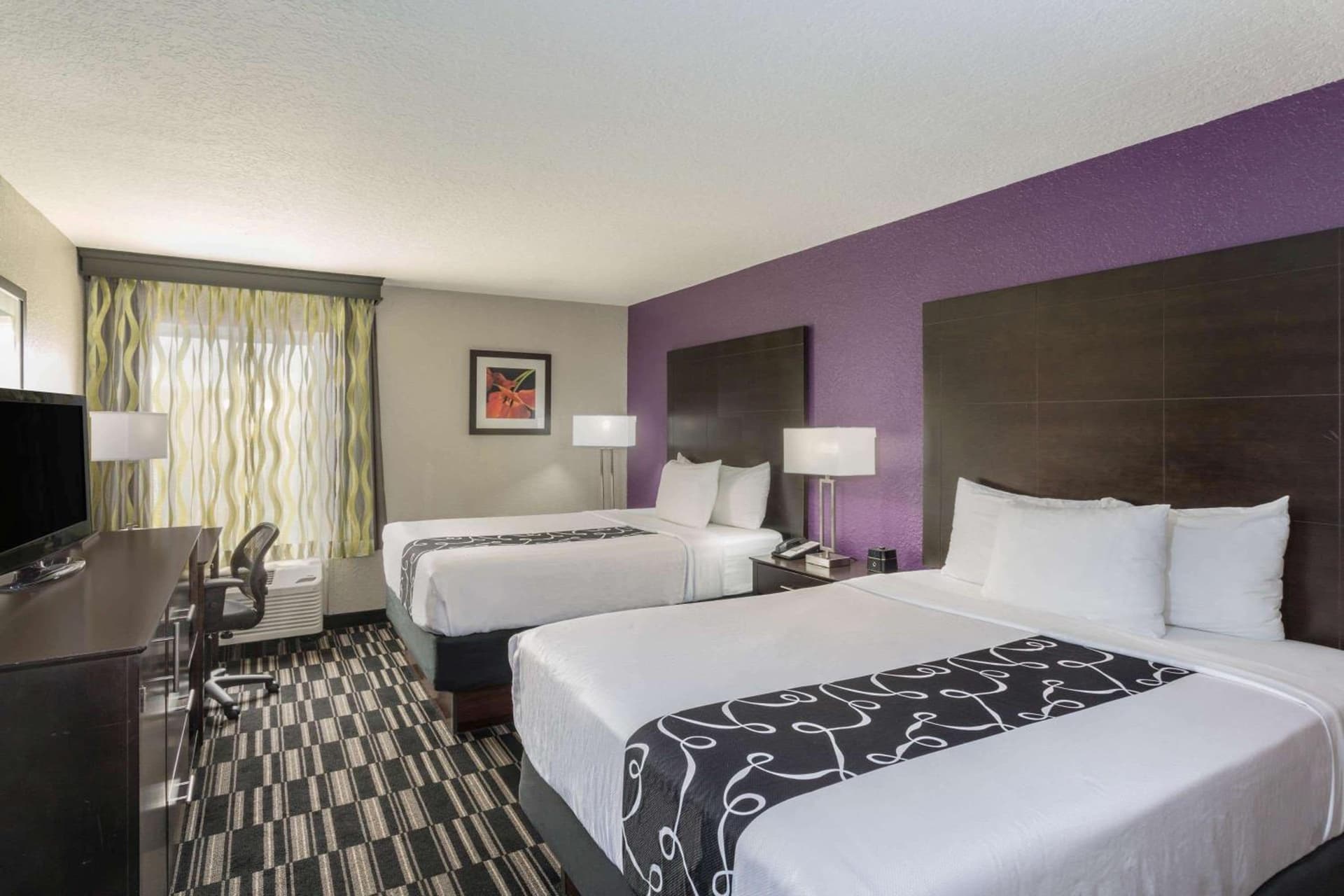 La Quinta by Wyndham Orlando Universal area - Free Shuttle to Universal gallery photo in Orlando, FL — image 17
