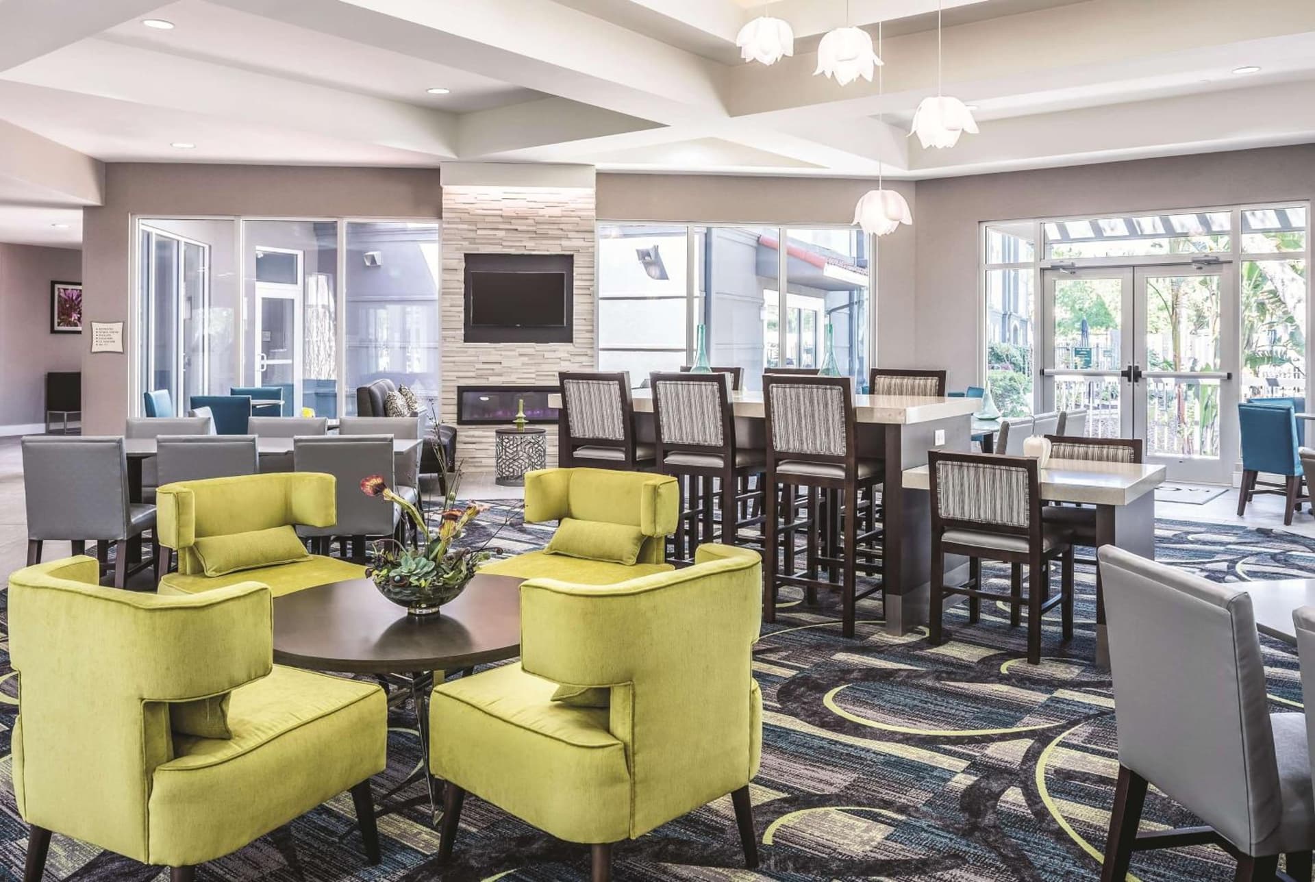 La Quinta by Wyndham Orlando Lake Mary gallery photo in Lake Mary, FL — image 5