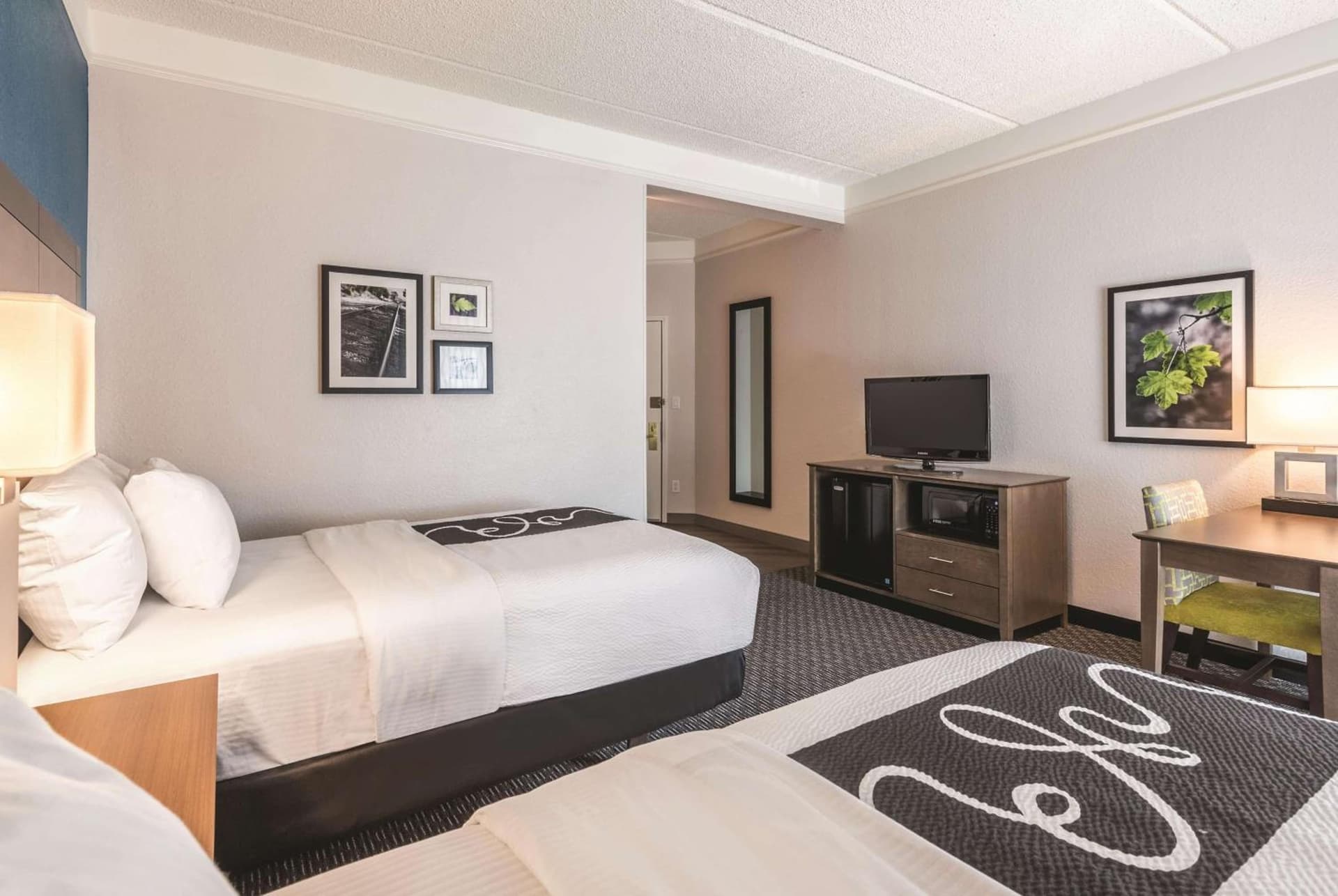 La Quinta by Wyndham Orlando Lake Mary gallery photo in Lake Mary, FL — image 15
