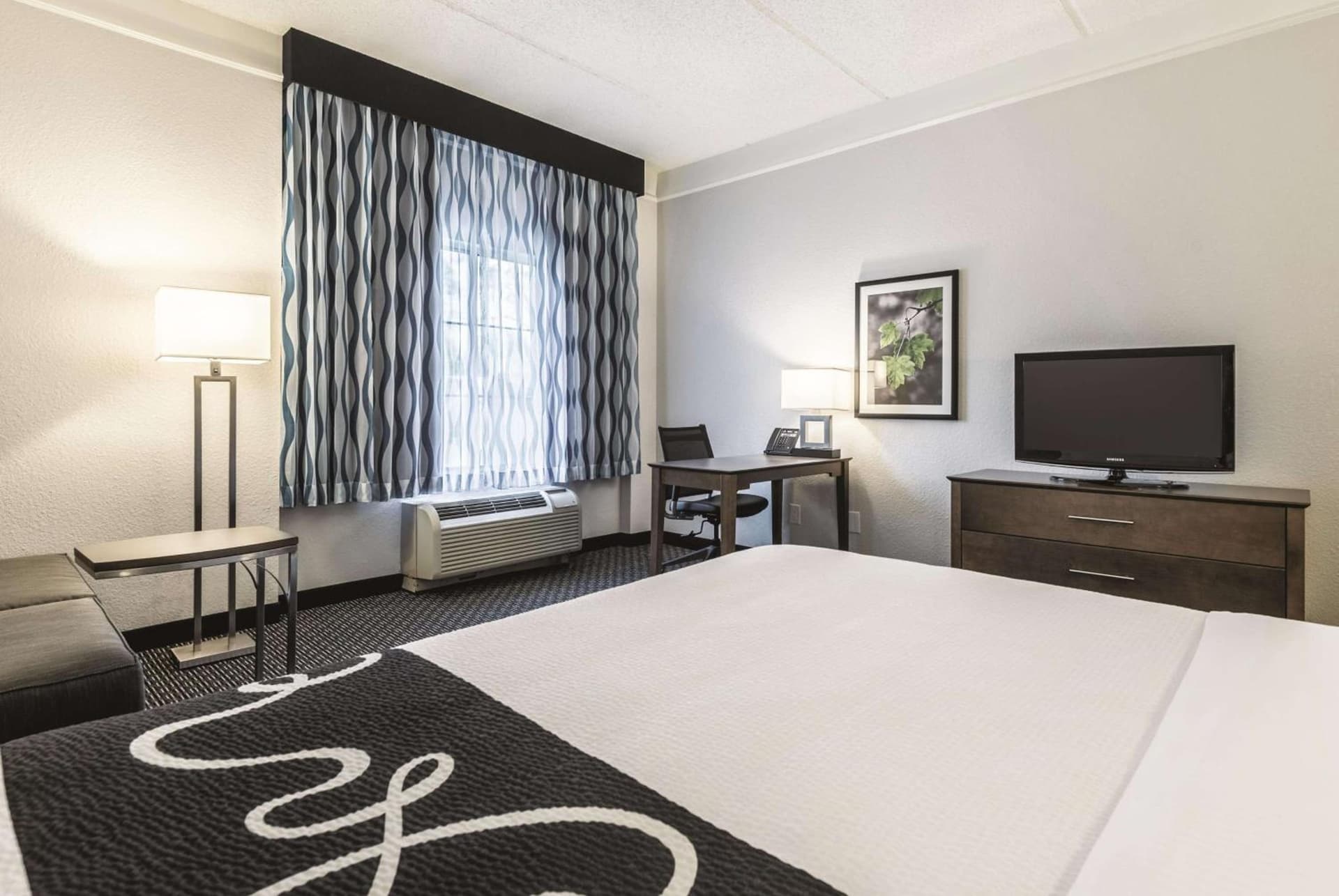 La Quinta by Wyndham Orlando Lake Mary gallery photo in Lake Mary, FL — image 20