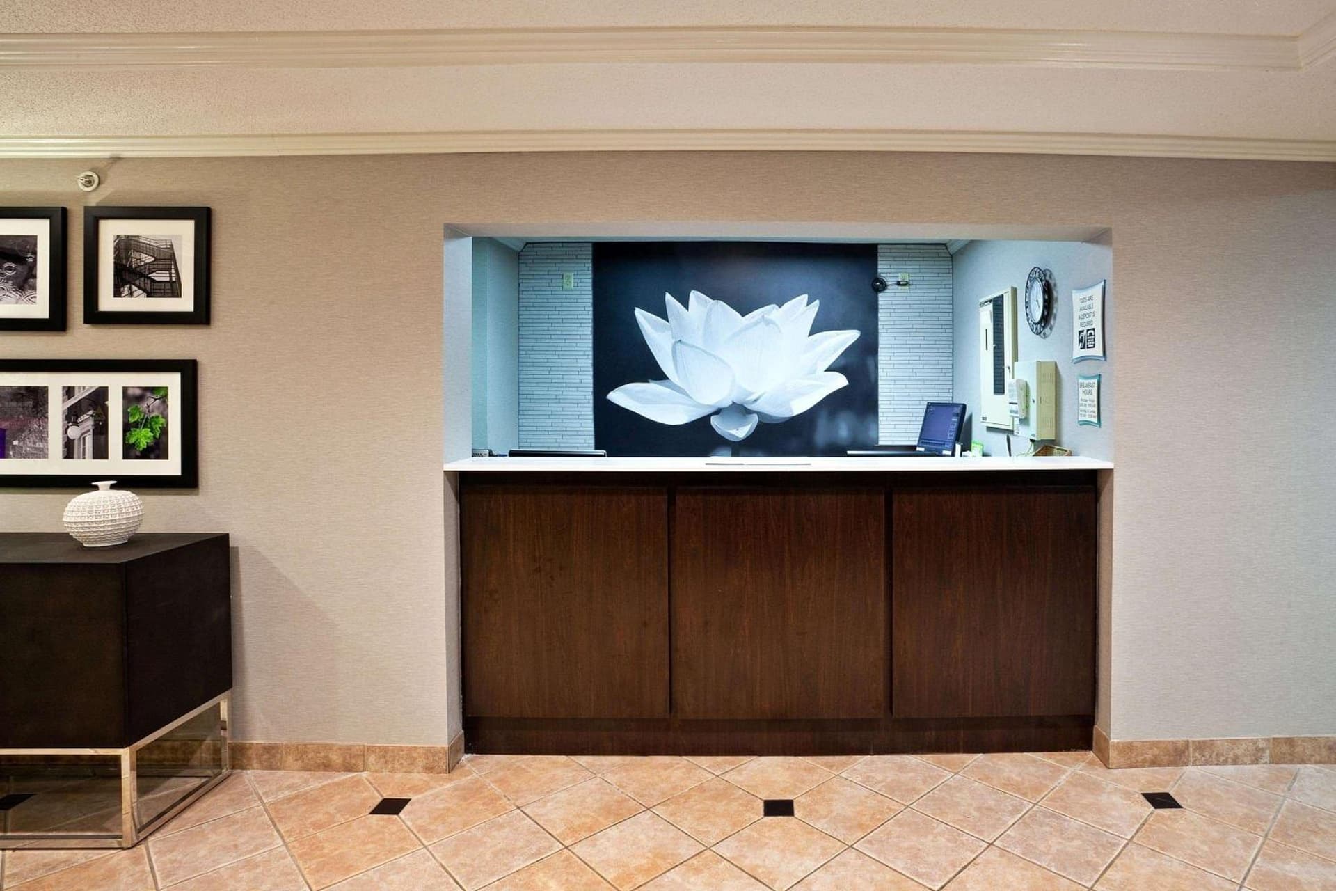 La Quinta by Wyndham Cleveland Macedonia gallery photo in Macedonia, OH — image 11