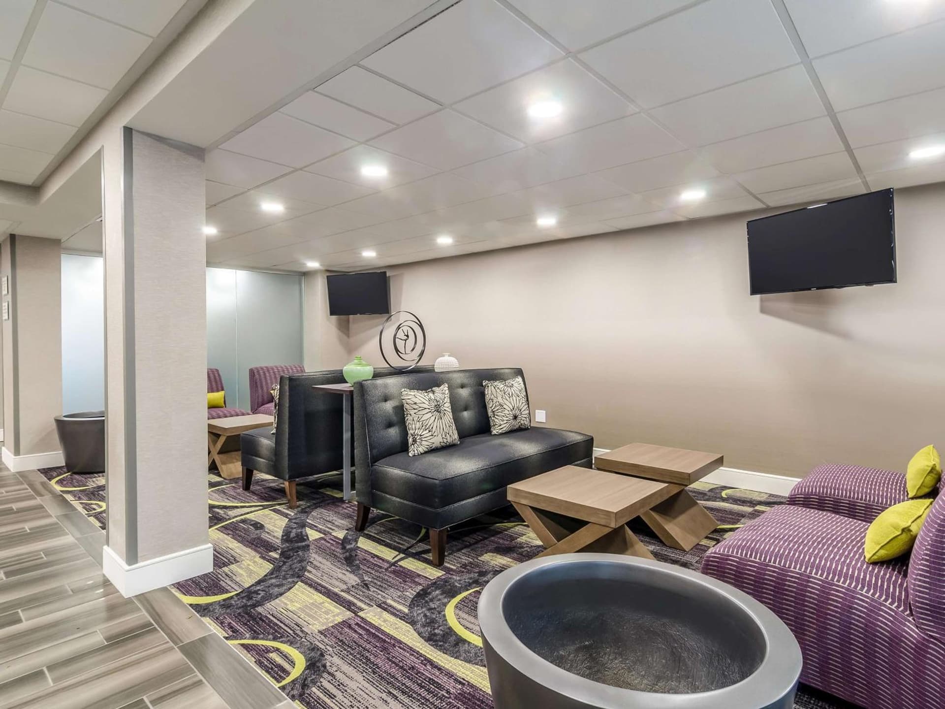 La Quinta Inn & Suites by Wyndham Myrtle Beach - N Kings Hwy gallery photo in Myrtle Beach, SC — image 26