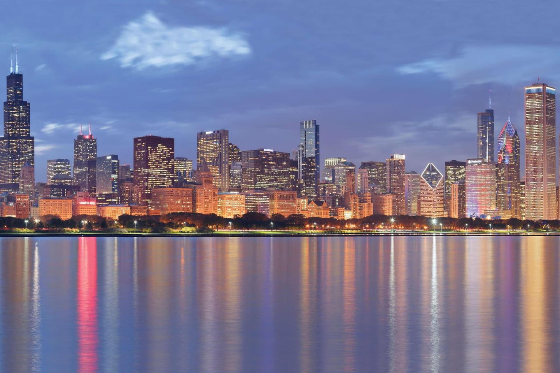 La Quinta Inn & Suites by Wyndham Chicago Downtown gallery photo in Chicago, IL — image 30