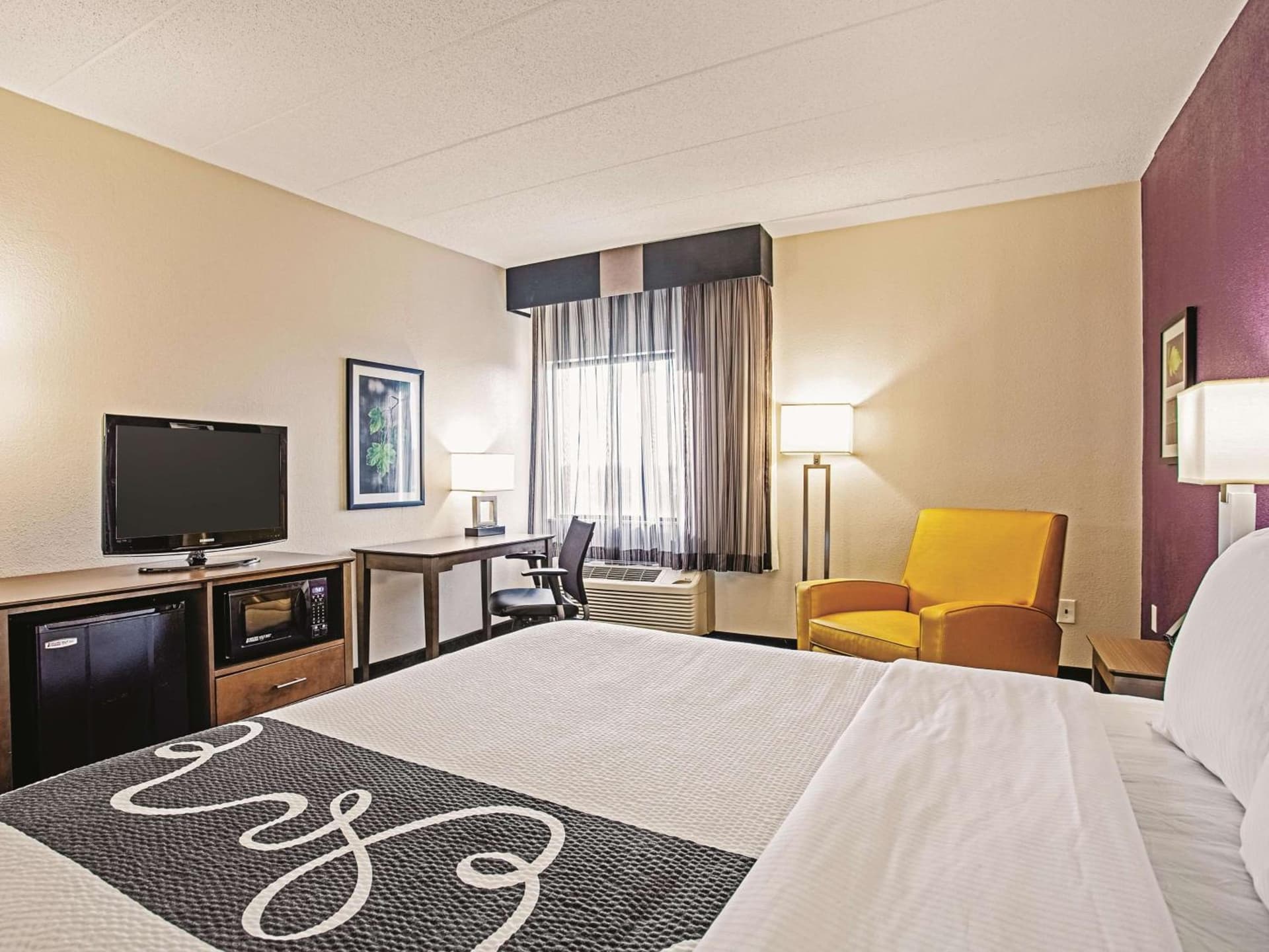 La Quinta by Wyndham Baltimore N / White Marsh gallery photo in Baltimore, MD — image 5