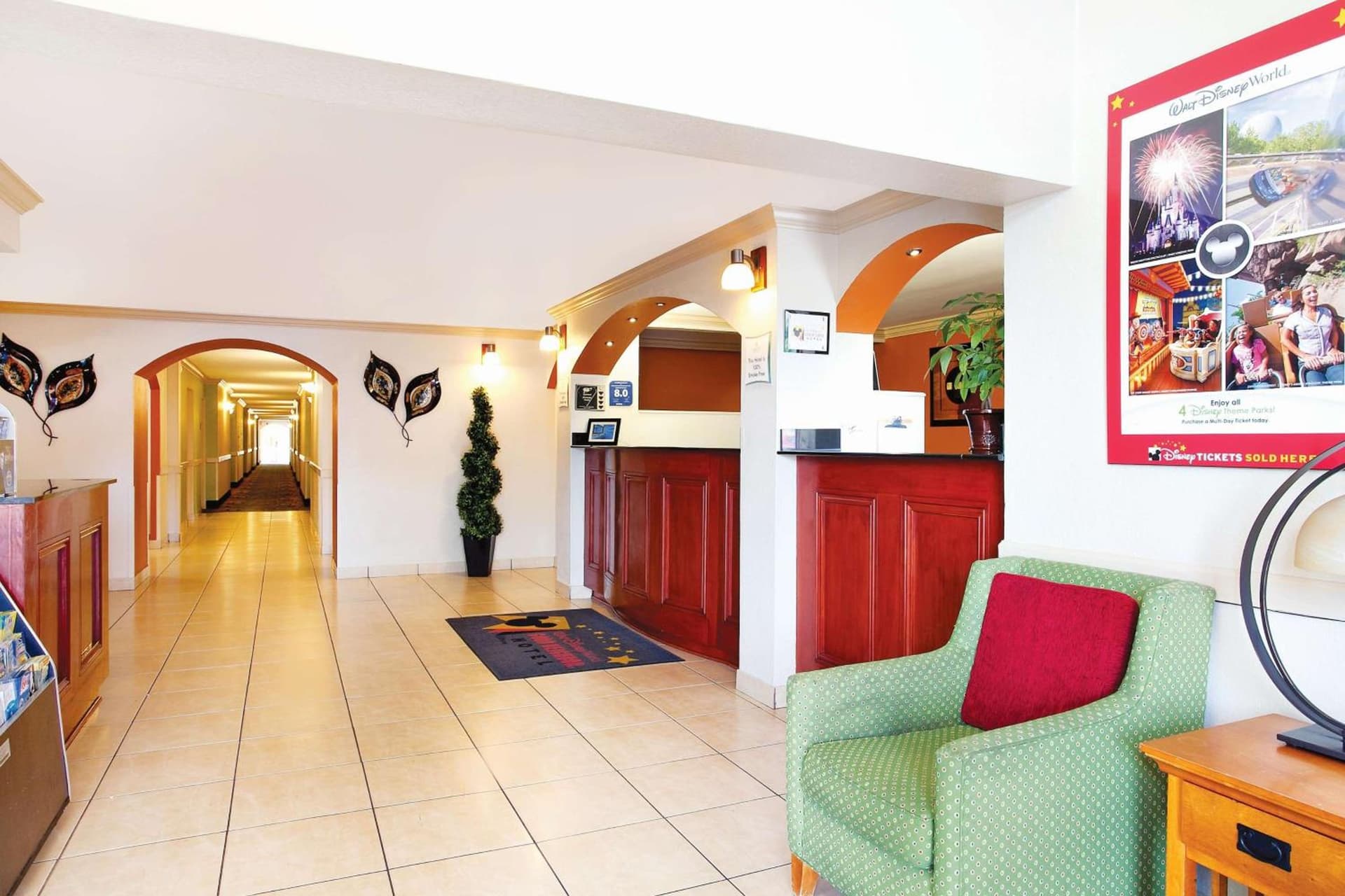La Quinta Inn by Wyndham Orlando International Drive North gallery photo in Orlando, FL — image 40