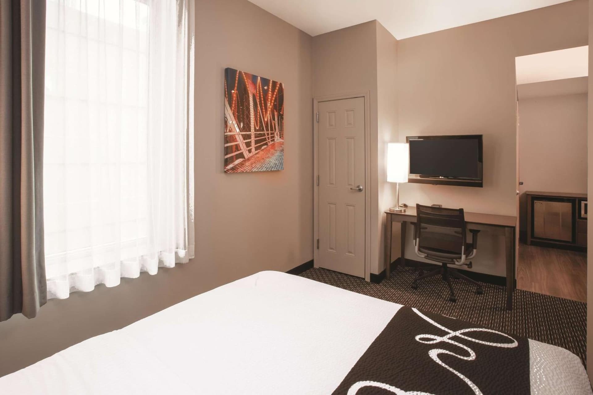 La Quinta Inn & Suites by Wyndham Chicago Downtown gallery photo in Chicago, IL — image 42