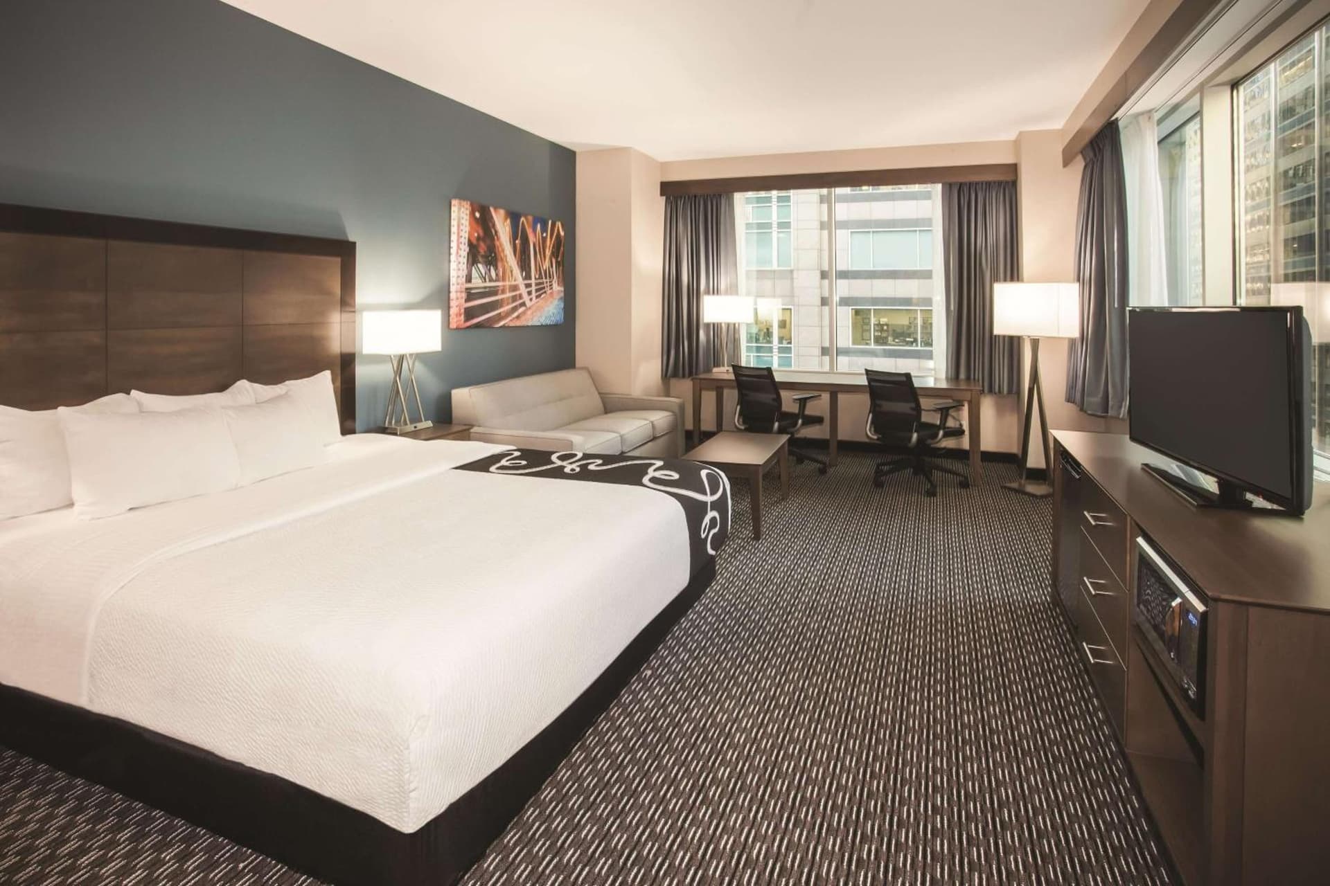 La Quinta Inn & Suites by Wyndham Chicago Downtown gallery photo in Chicago, IL — image 6