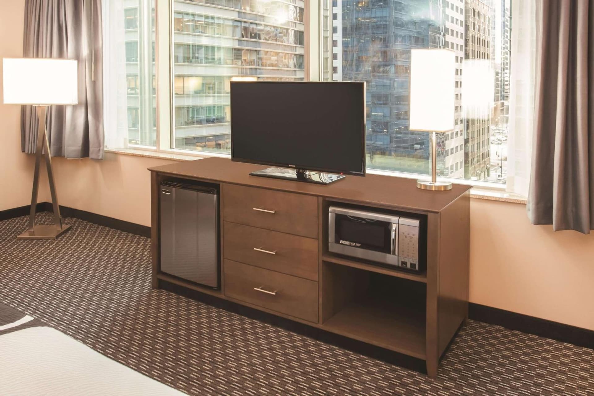 La Quinta Inn & Suites by Wyndham Chicago Downtown gallery photo in Chicago, IL — image 32