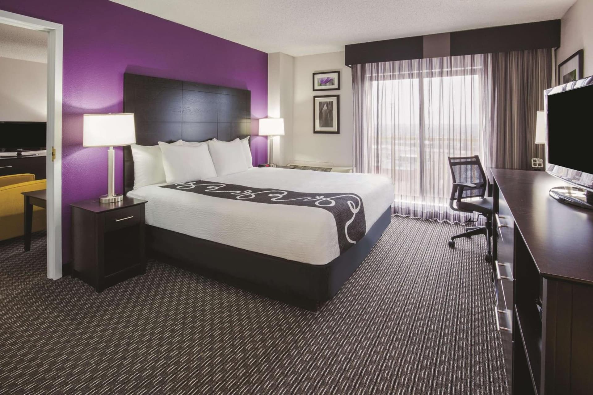 Bloom Hotel interior in Bloomington, MN — gallery photo 2