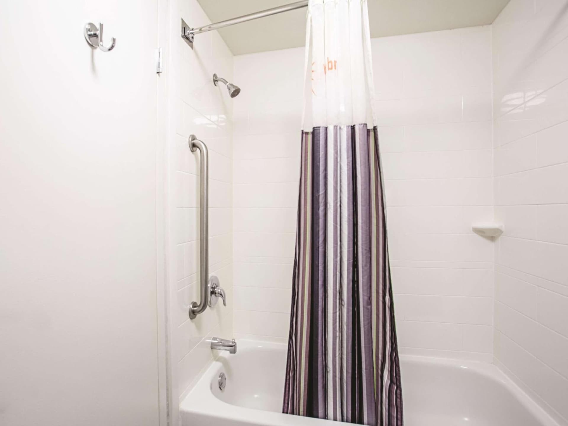 La Quinta by Wyndham Baltimore N / White Marsh gallery photo in Baltimore, MD — image 6
