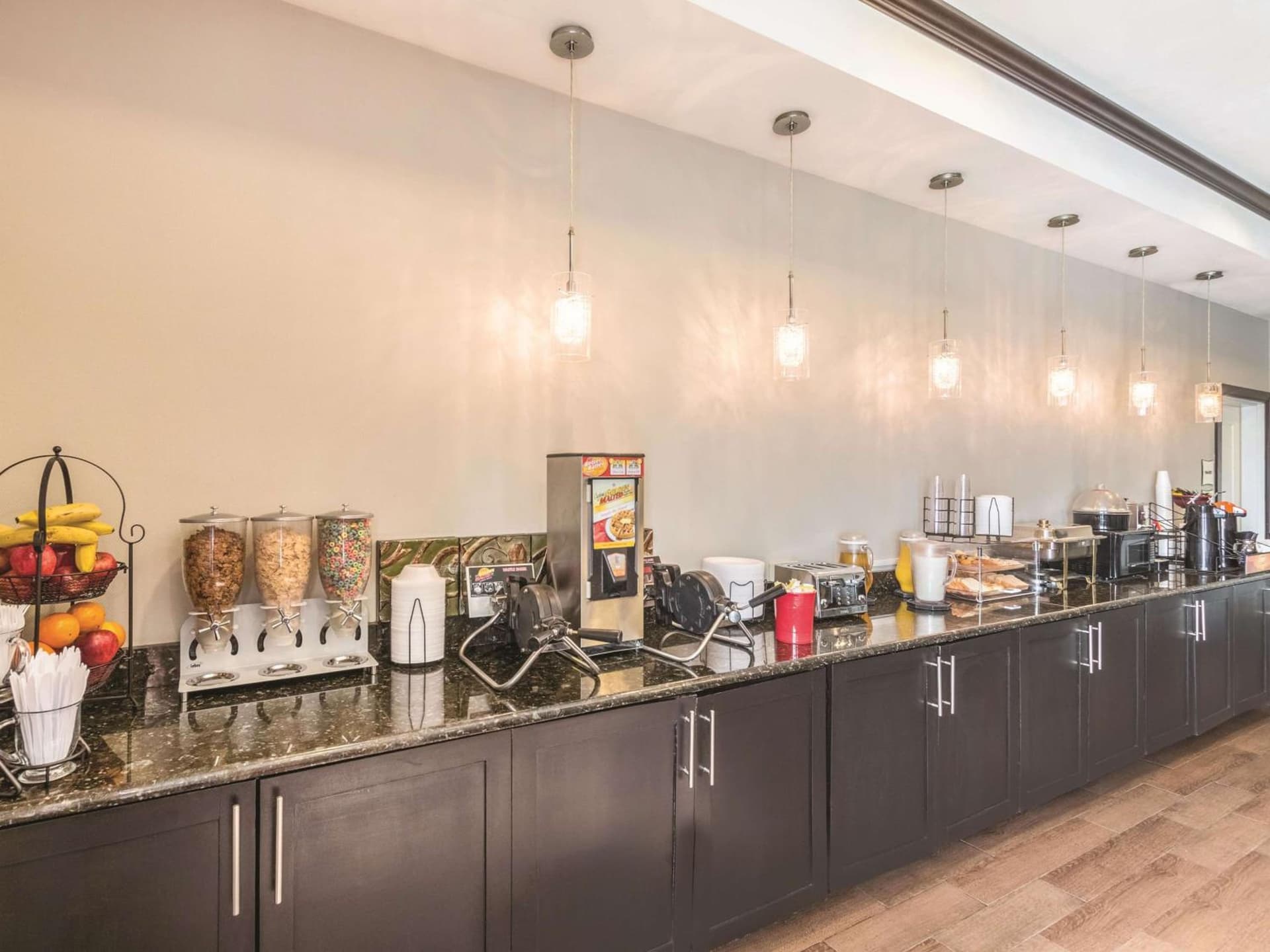 La Quinta by Wyndham Fort Worth - Lake Worth gallery photo in Fort Worth, TX — image 67