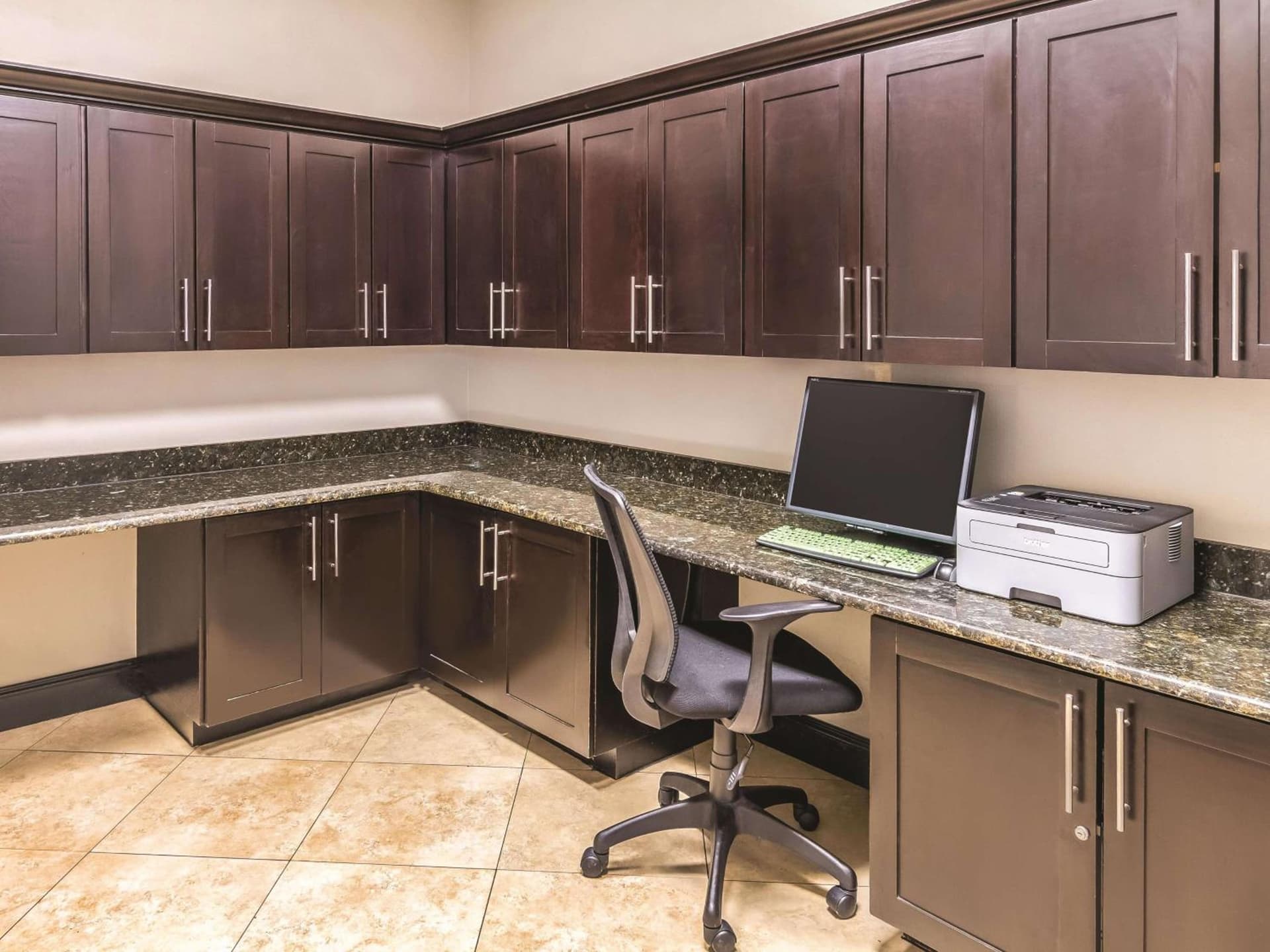 La Quinta by Wyndham Fort Worth - Lake Worth gallery photo in Fort Worth, TX — image 51