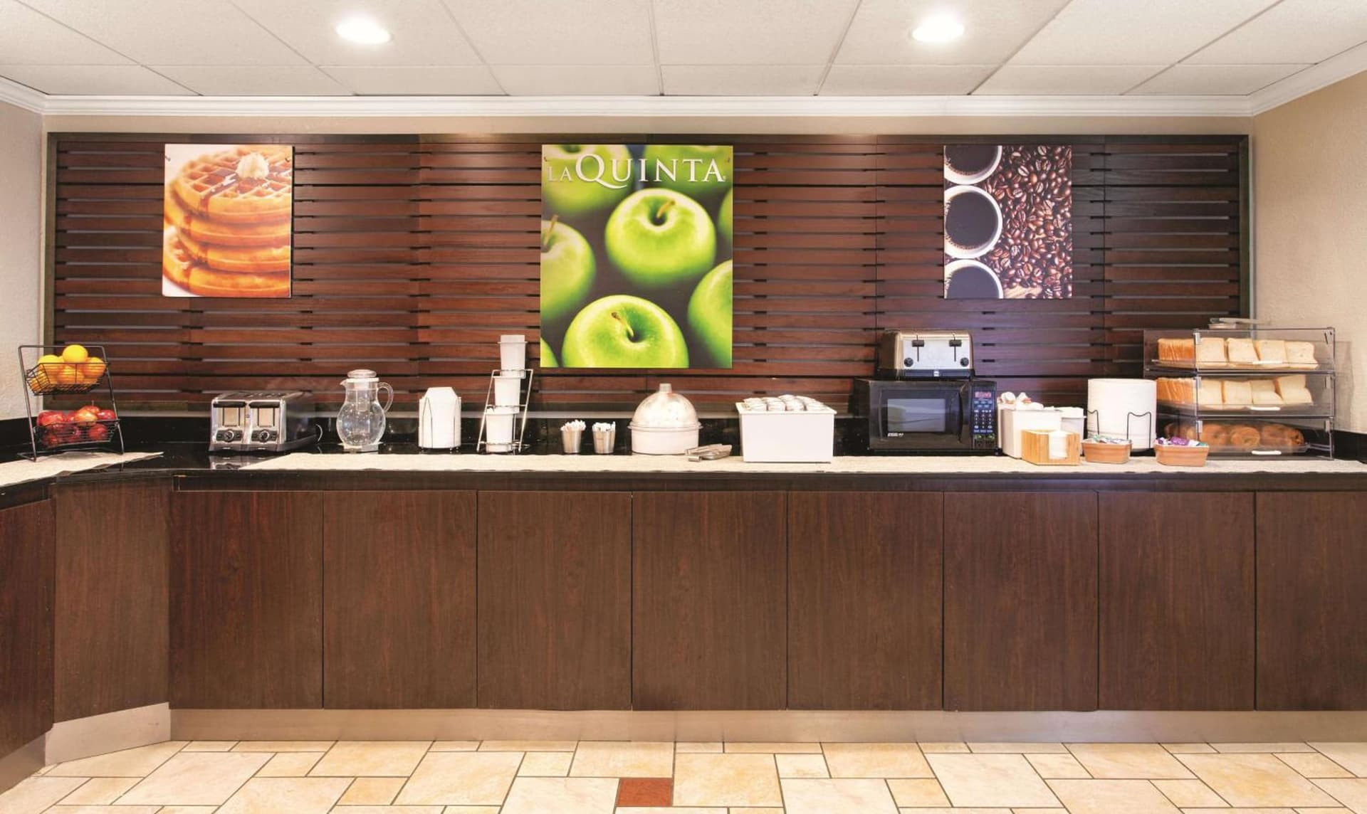 La Quinta by Wyndham Miami Airport East gallery photo in Miami, FL — image 23