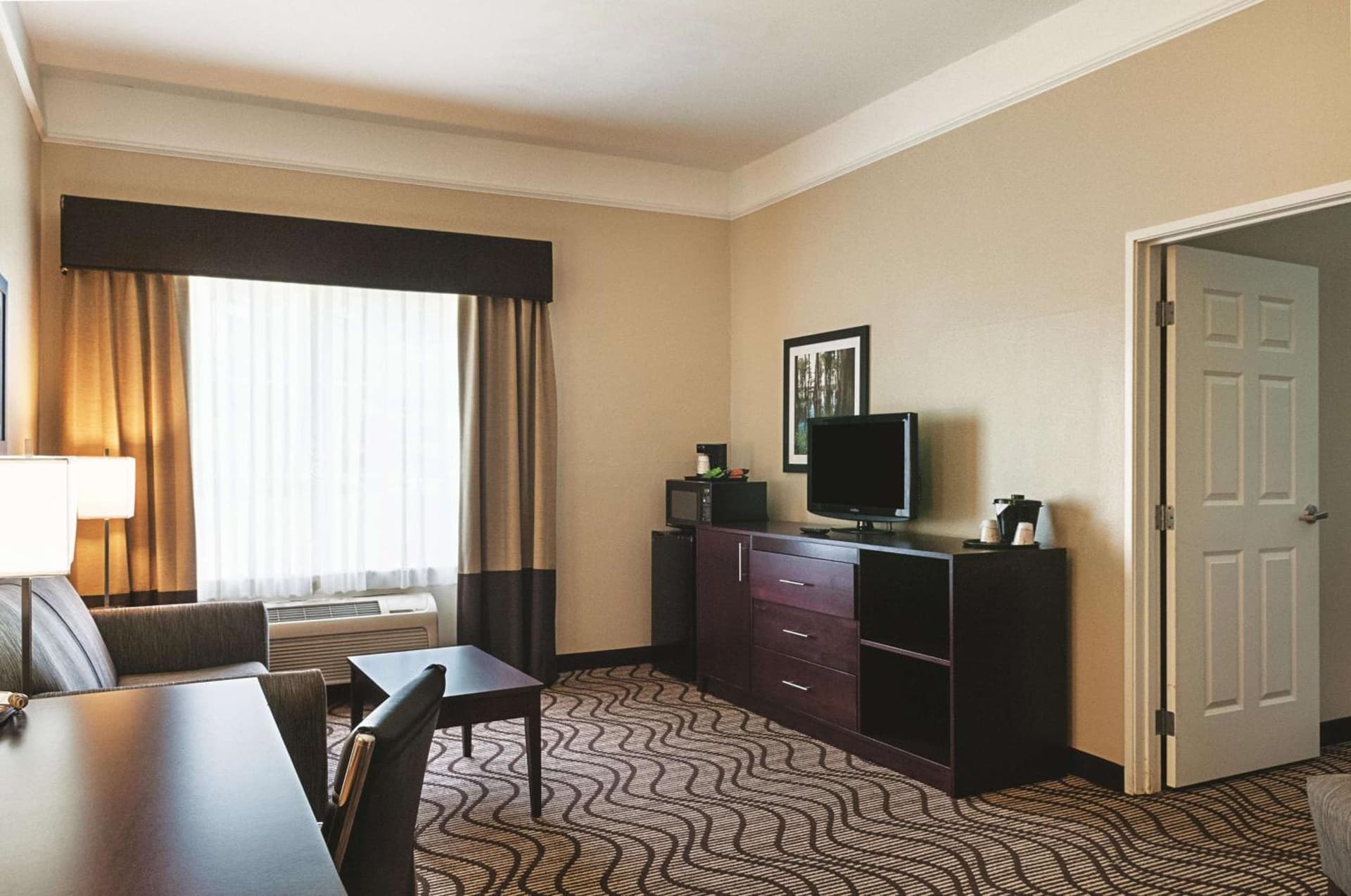 La Quinta by Wyndham Houma gallery photo in Houma, LA — image 40