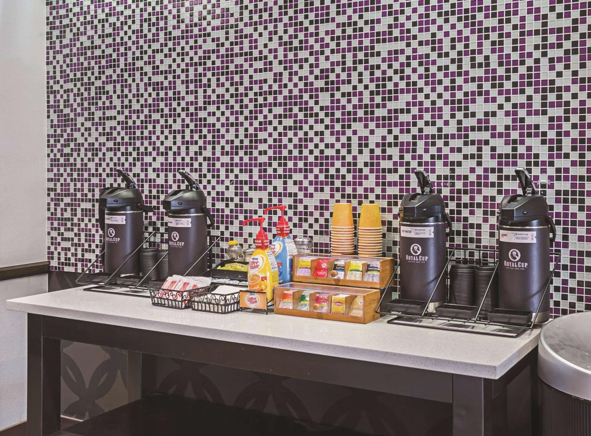 La Quinta Inn by Wyndham Olympia - Lacey gallery photo in Lacey, WA — image 38