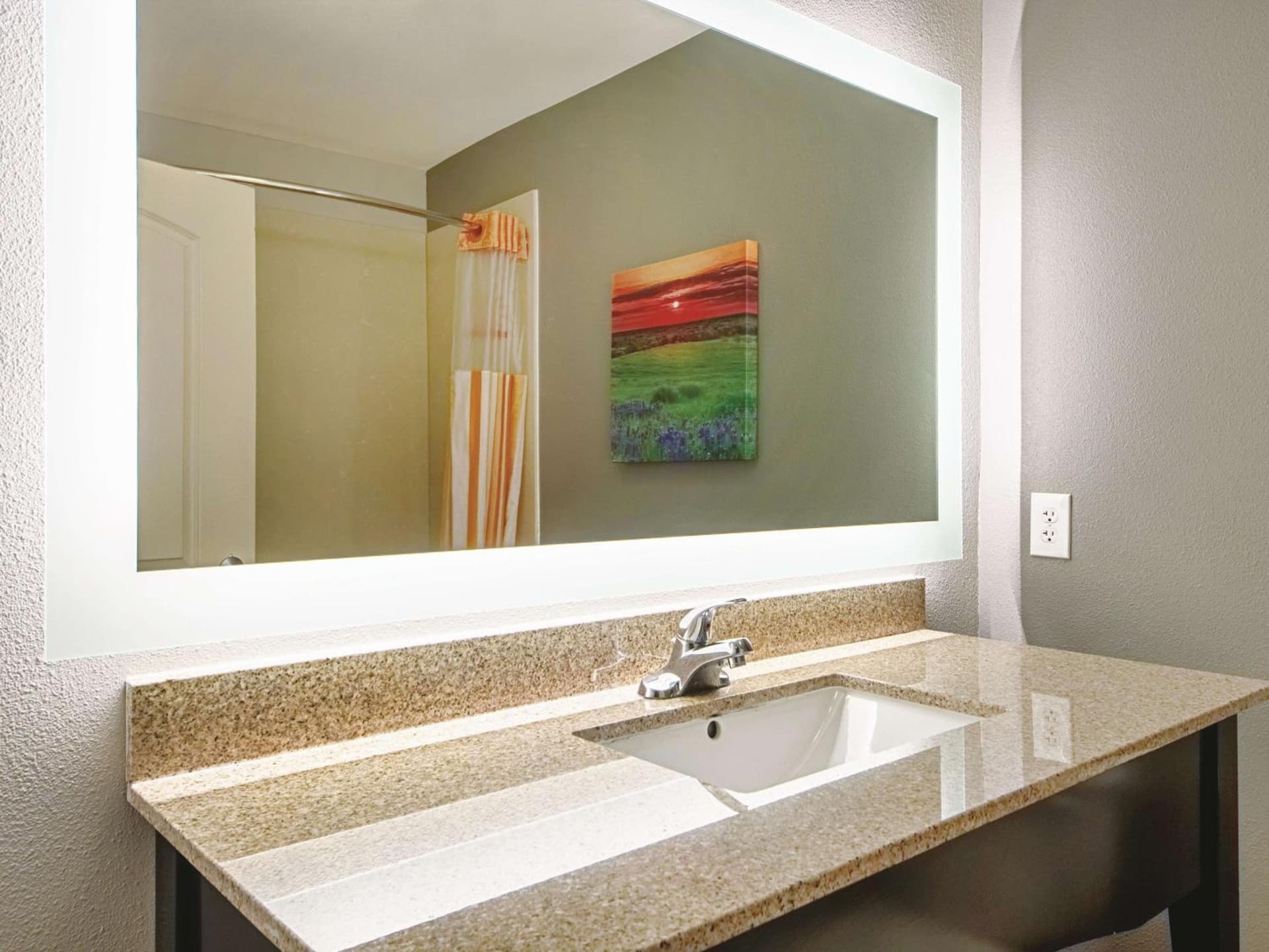 La Quinta by Wyndham McKinney gallery photo in McKinney, TX — image 18
