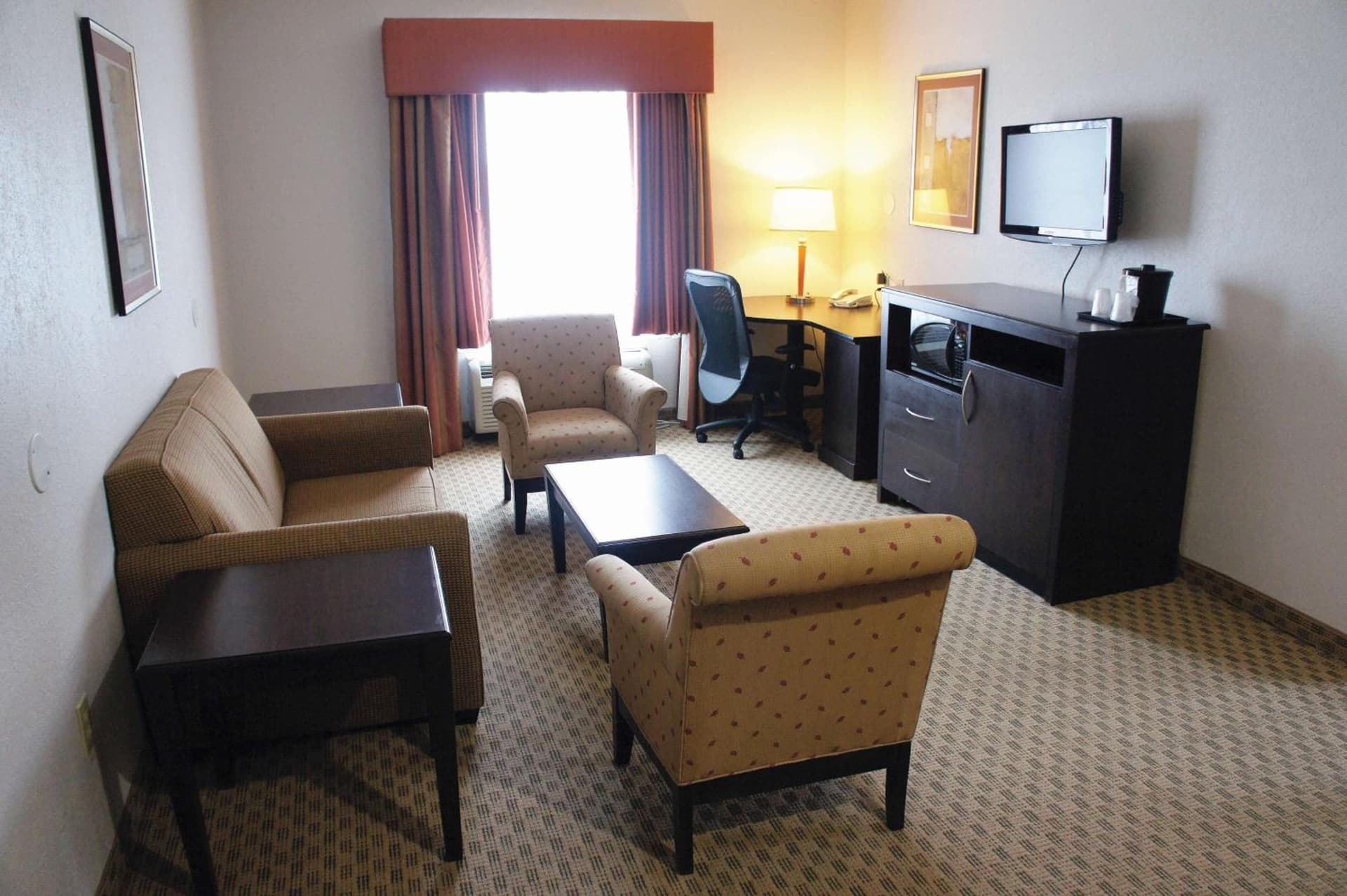 La Quinta by Wyndham Orange gallery photo in Orange, TX — image 43