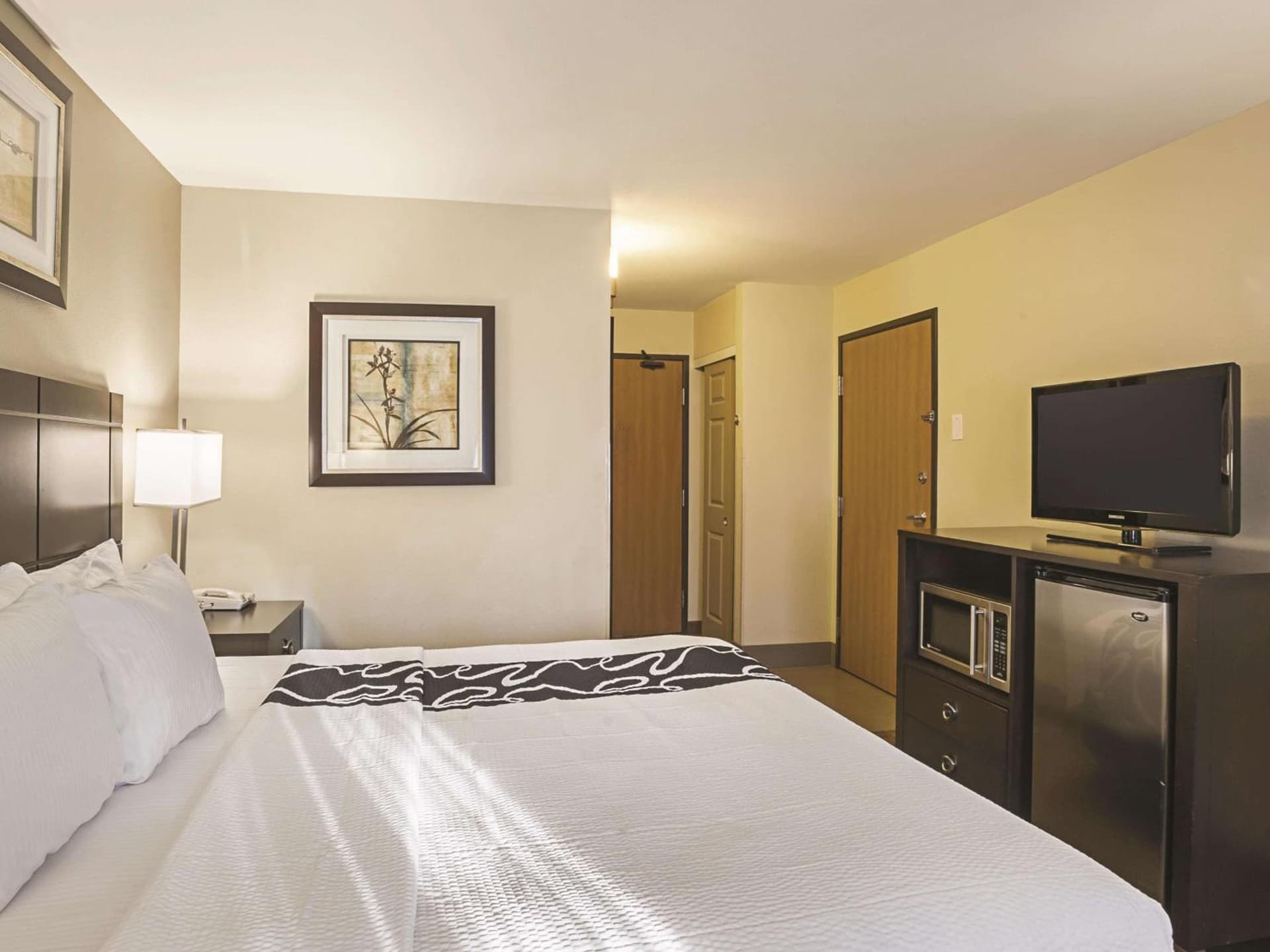 La Quinta Inn by Wyndham Olympia - Lacey gallery photo in Lacey, WA — image 13