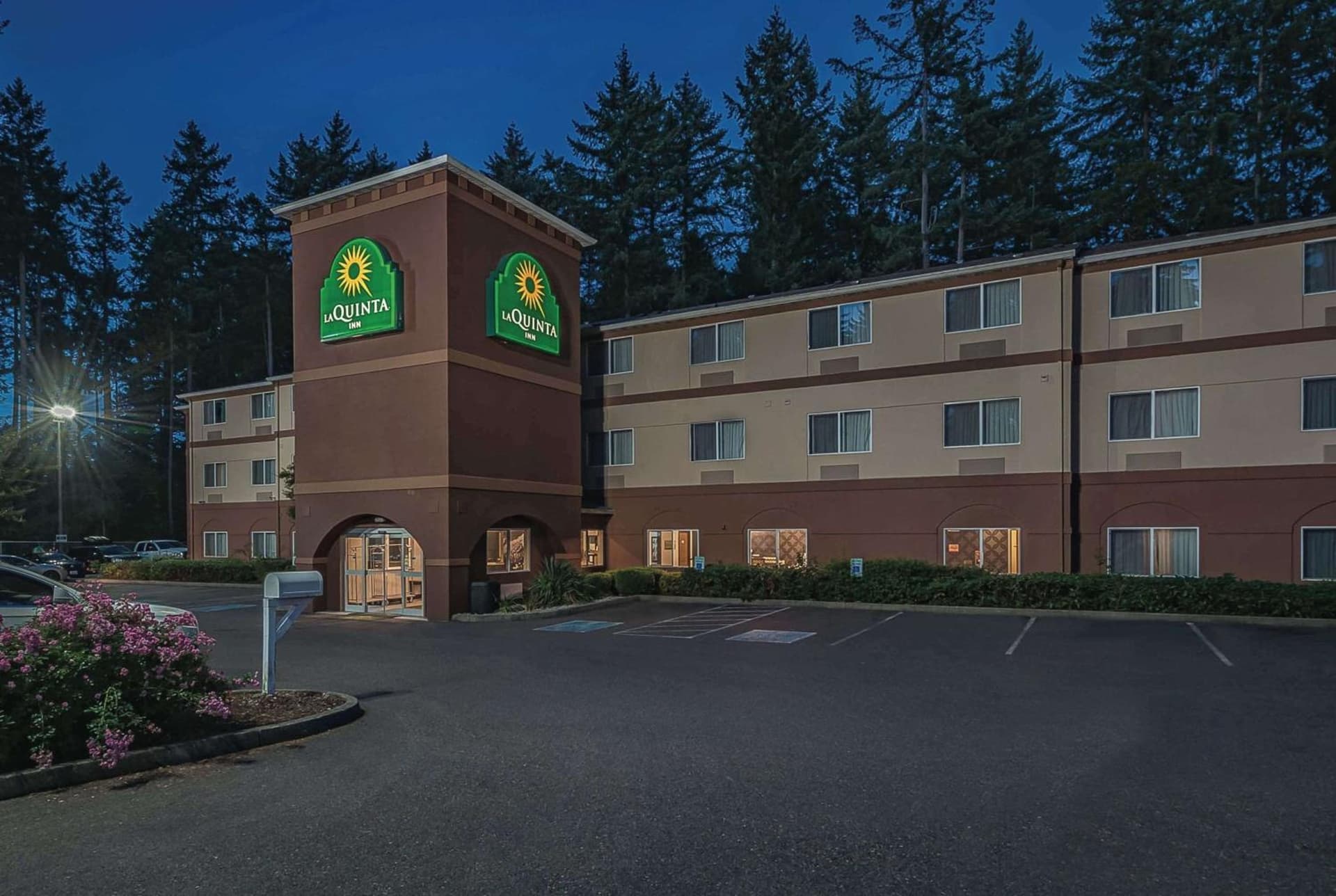 La Quinta Inn by Wyndham Olympia - Lacey gallery photo in Lacey, WA — image 7