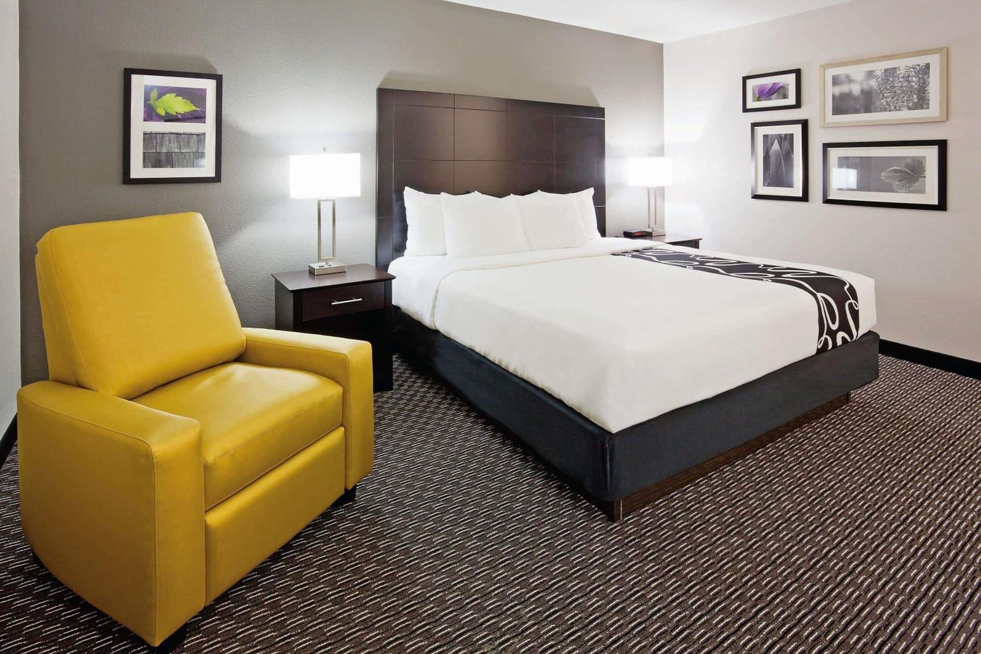 La Quinta Inn by Wyndham Oshkosh gallery photo in Oshkosh, WI — image 40