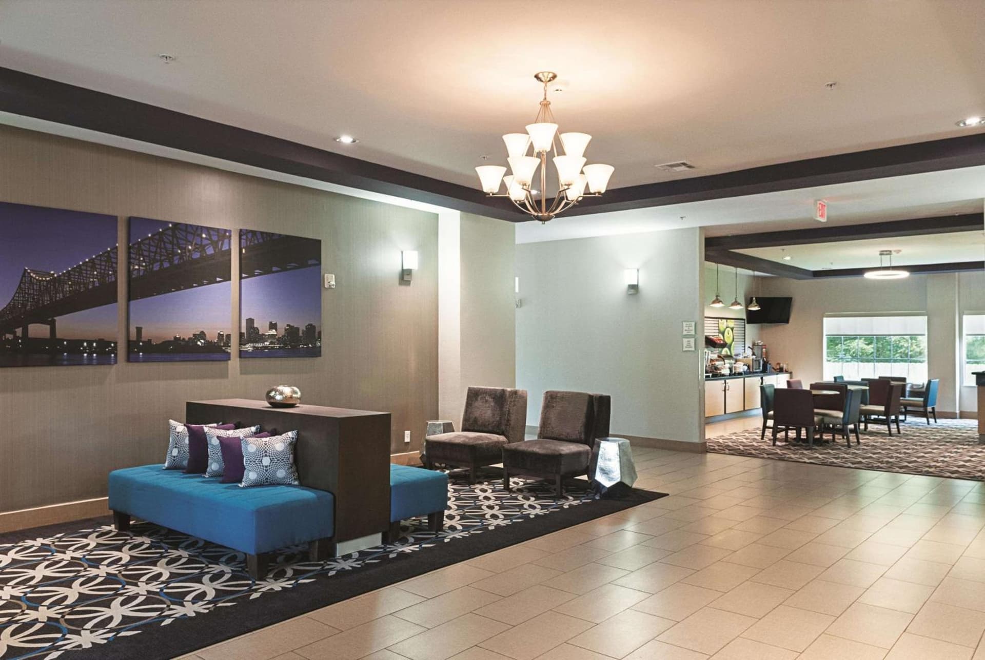La Quinta by Wyndham Houma interior in Houma, LA — gallery photo 2