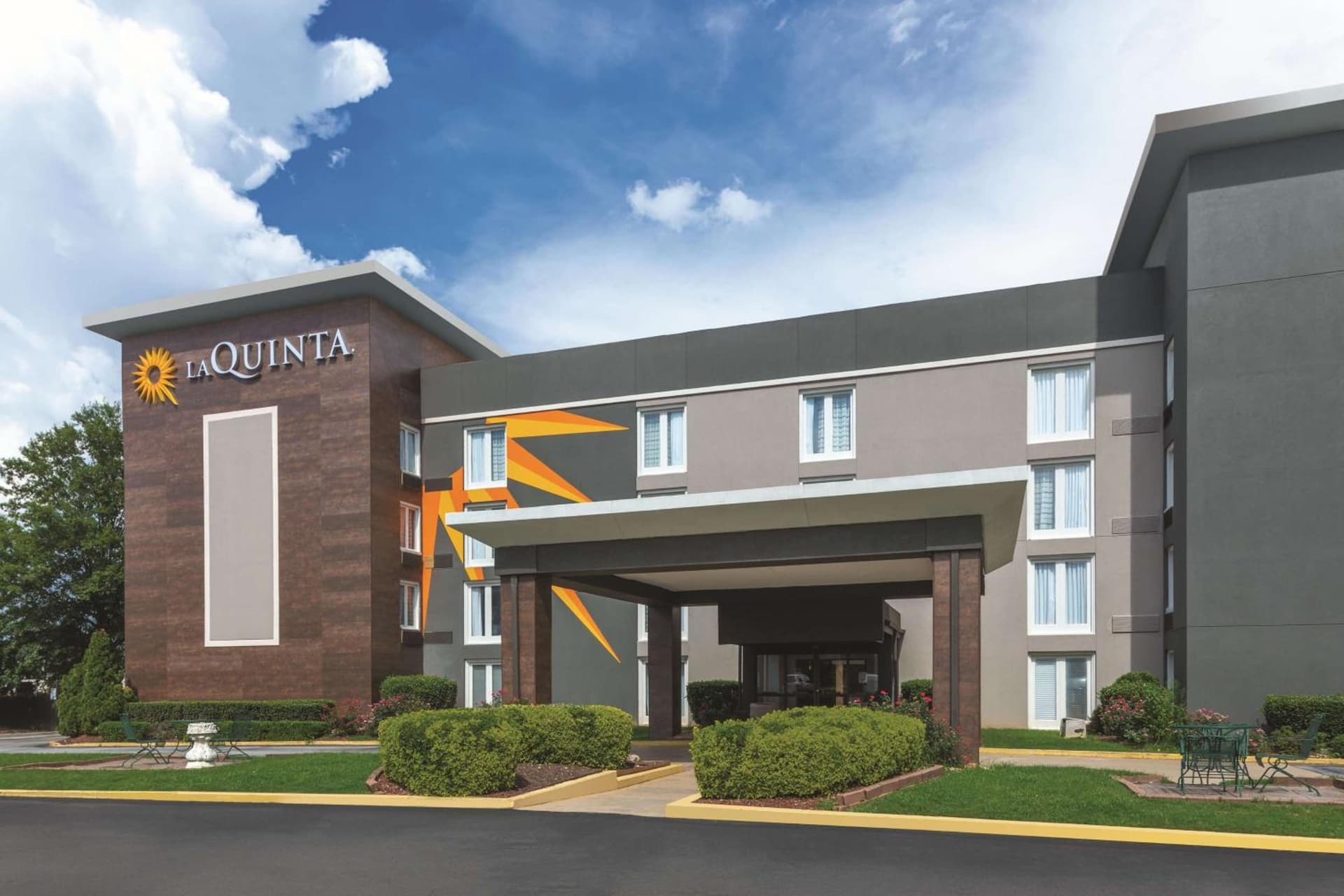 La Quinta by Wyndham Atlanta Airport South featured exterior or lobby in Atlanta, GA — similar hotel