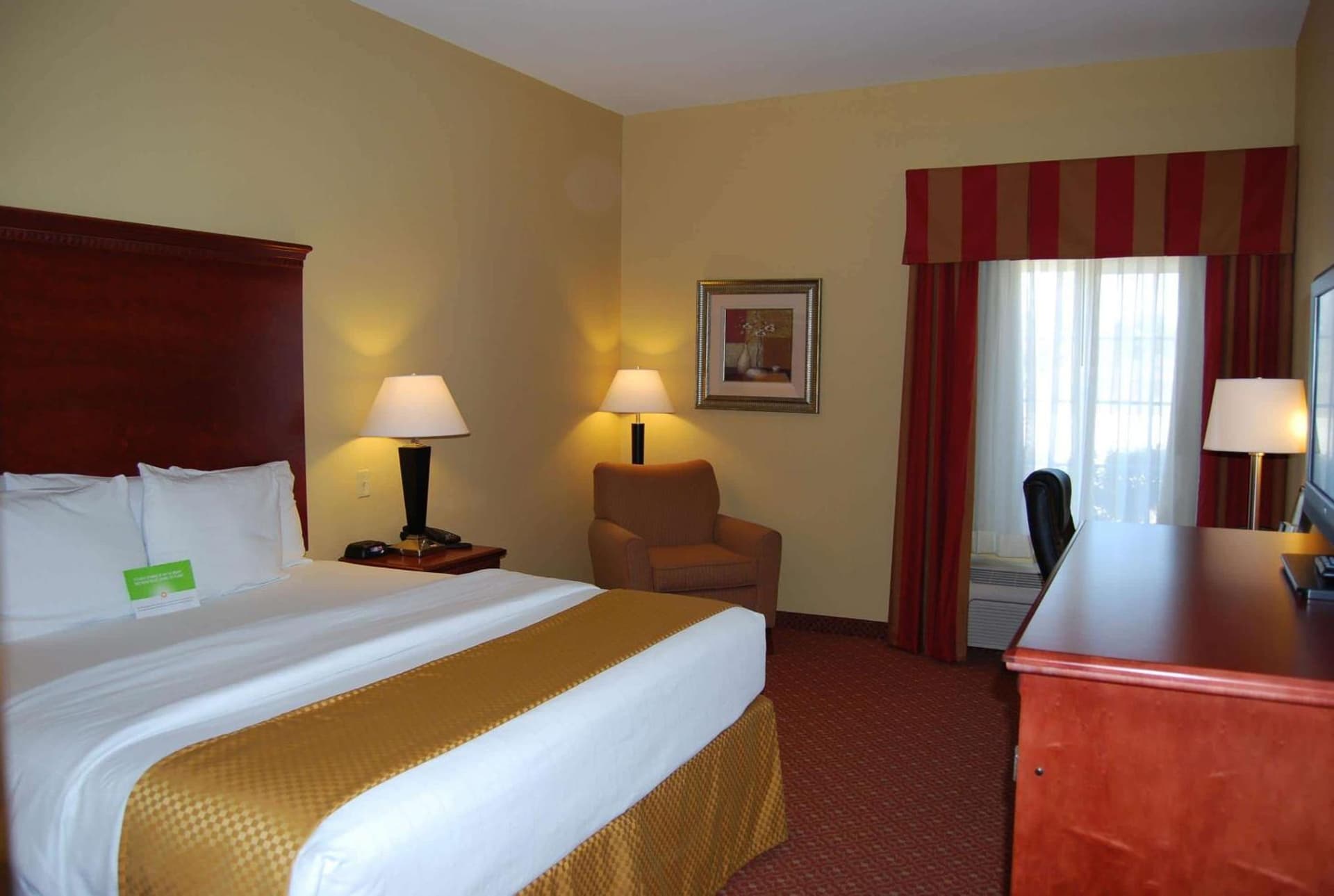La Quinta by Wyndham Fairfield TX interior in Fairfield, TX — gallery photo 2