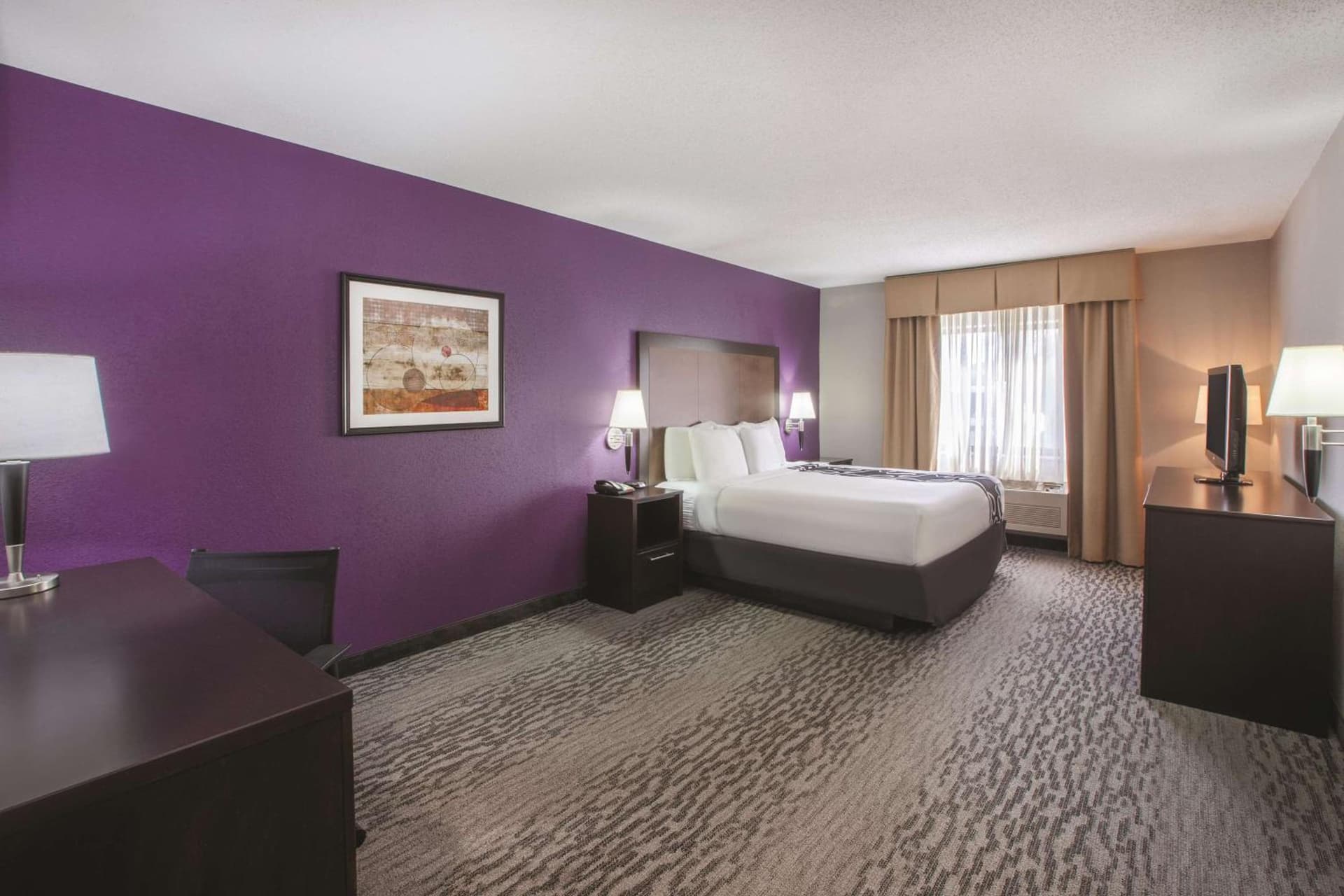 La Quinta by Wyndham Erie gallery photo in Erie, PA — image 25