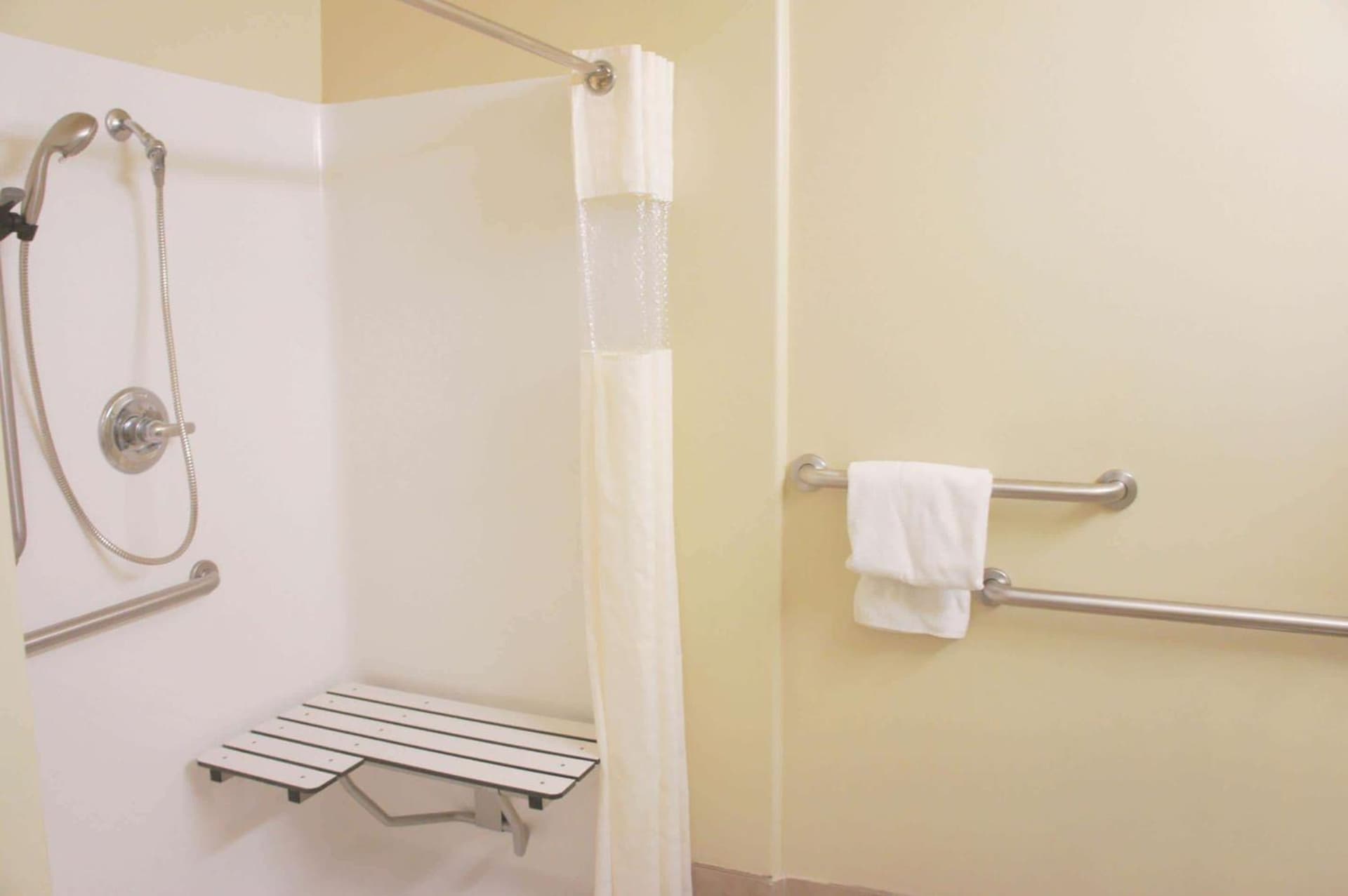 La Quinta by Wyndham Moreno Valley gallery photo in Moreno Valley, CA — image 18